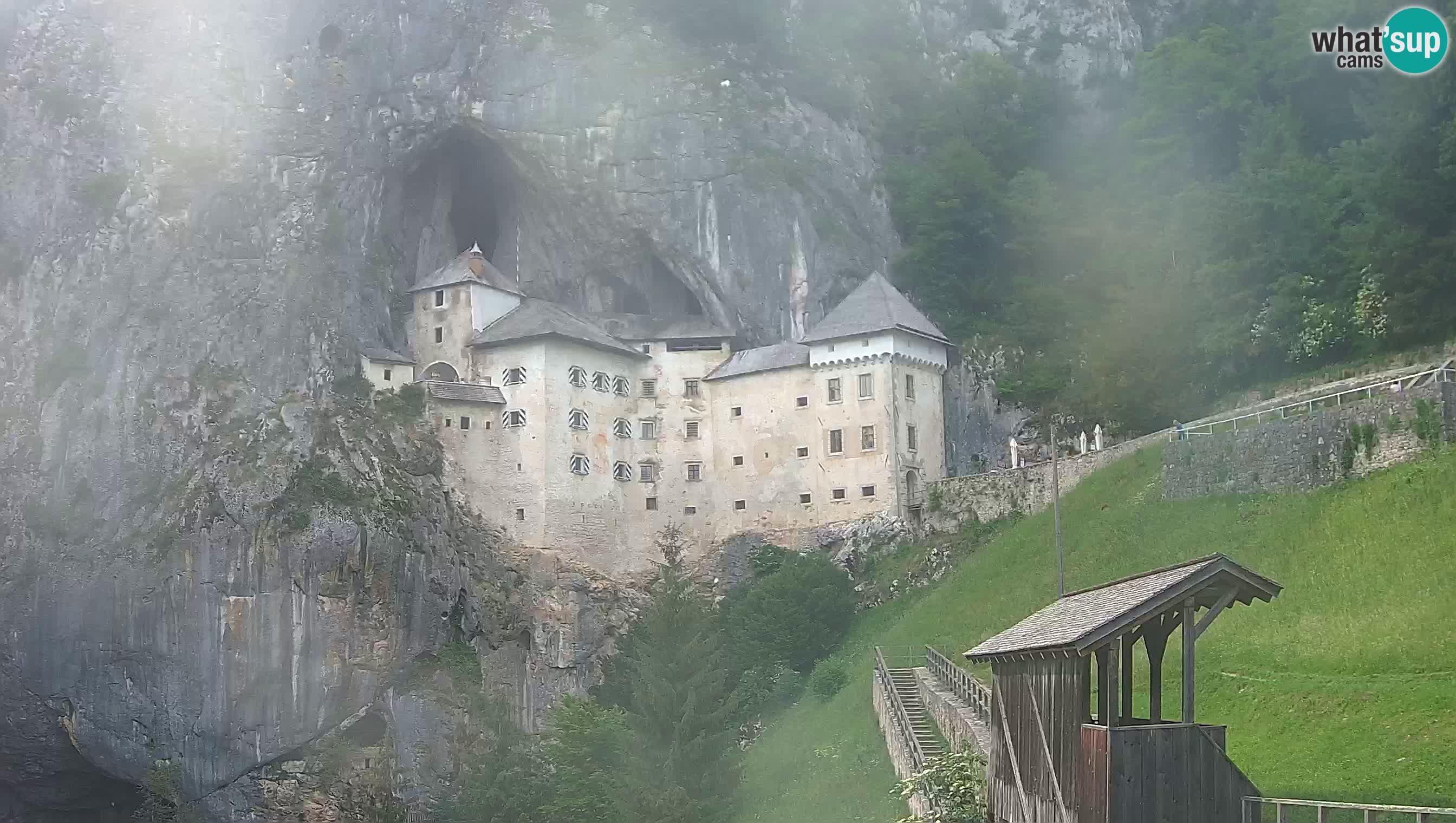 Live Webcam Predjamski grad – Predjama Castle – Postojna – Slovenia