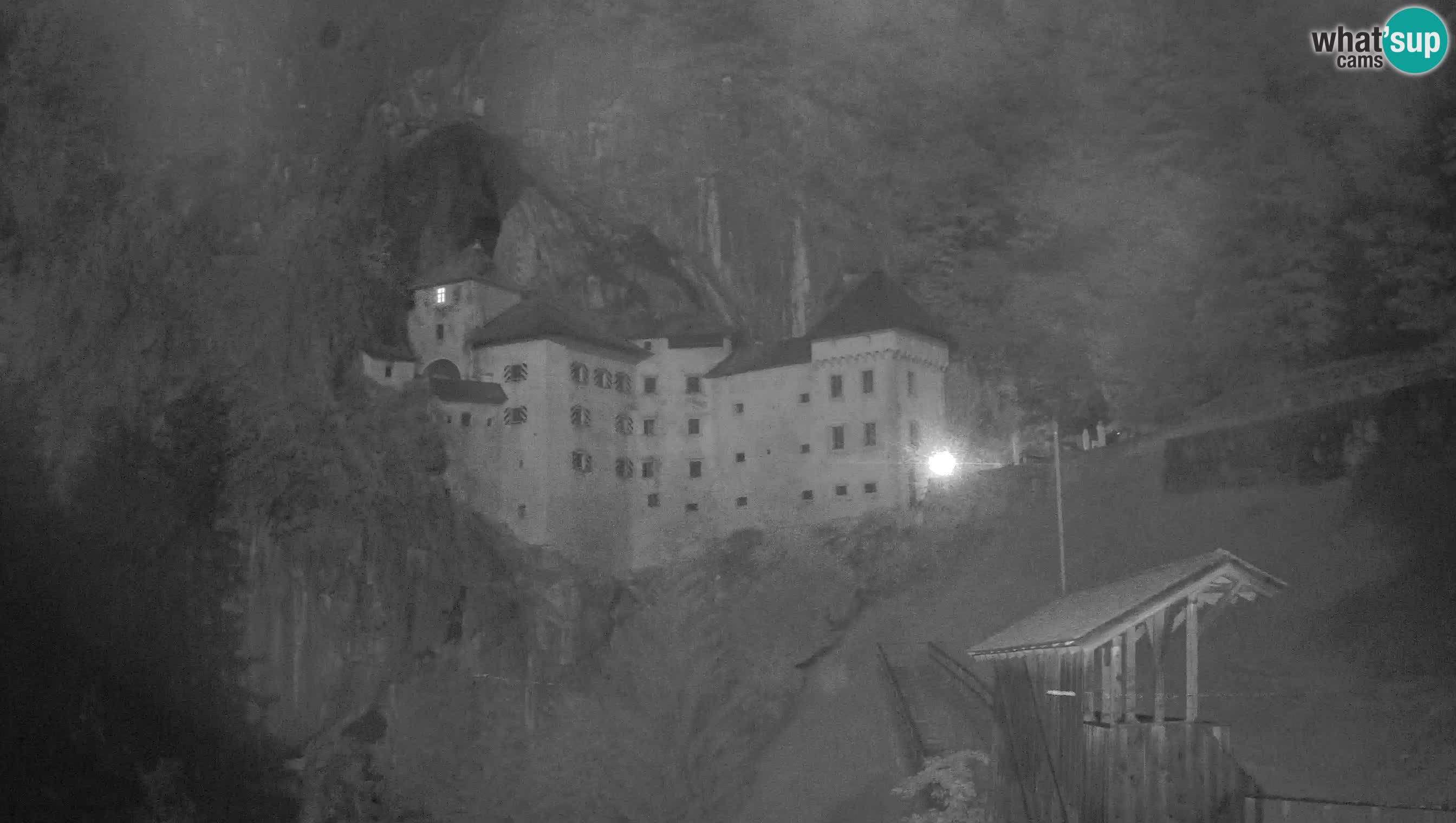 Live Webcam Grad Predjama – Château de Predjama – Postojna – Slovénie