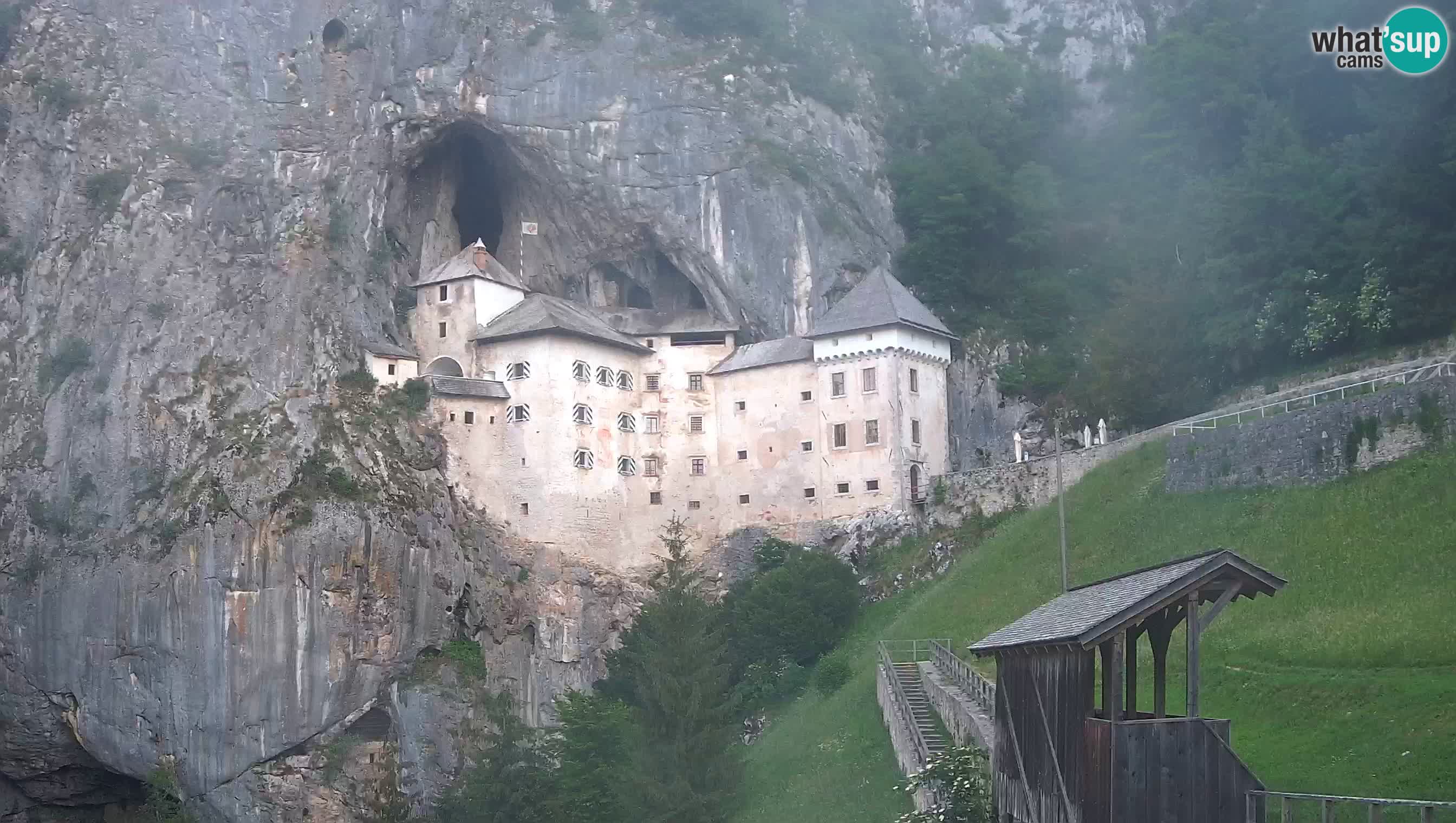 Live Webcam Predjamski grad – Predjama Castle – Postojna – Slovenia
