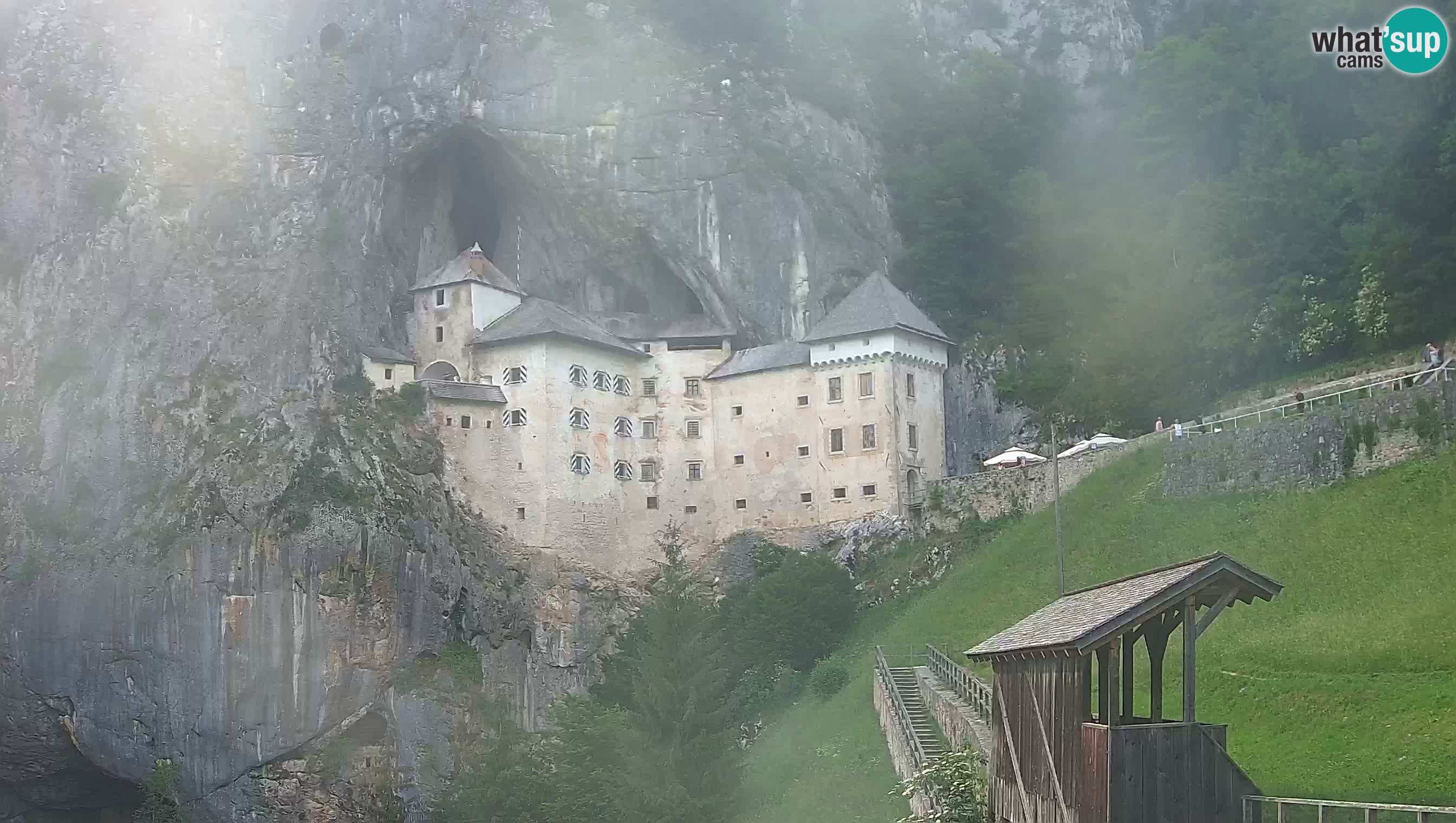 Live Webcam Castello di Predjama – Postumia – Slovenia