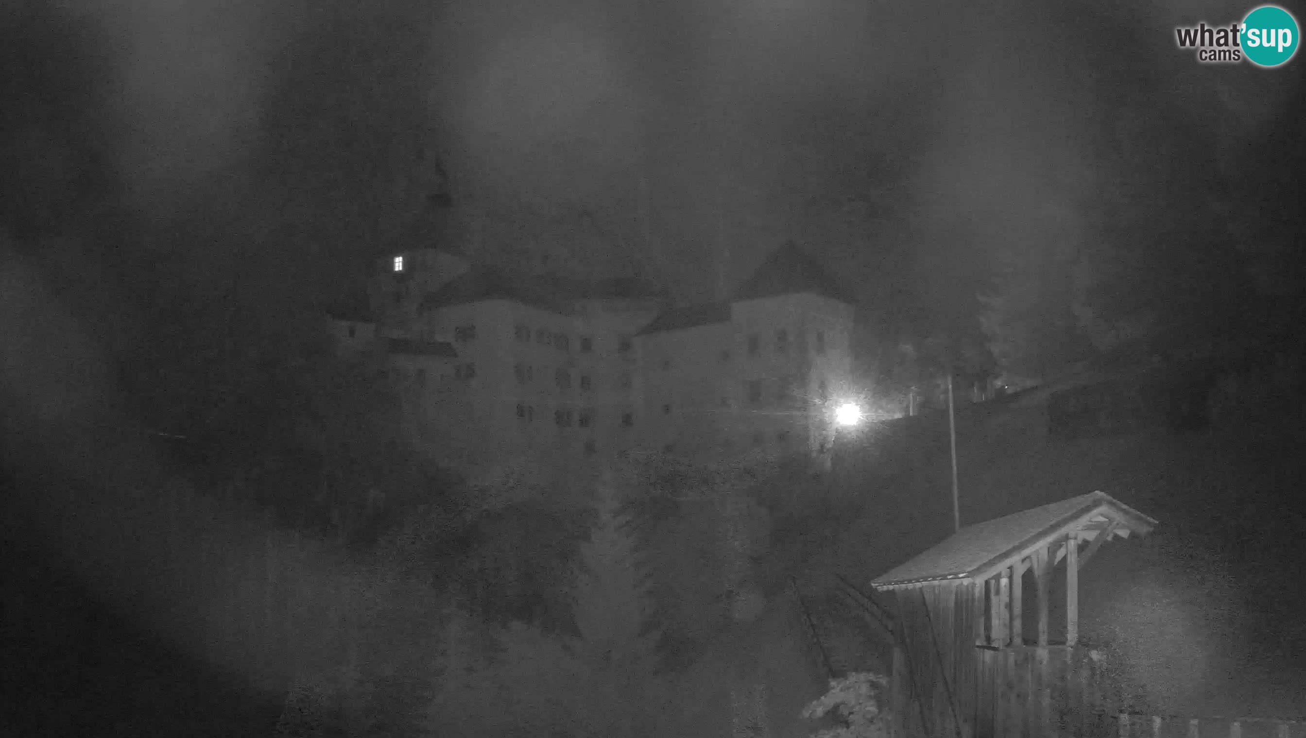 Web kamera Predjamski dvorac – Postojna – Slovenija