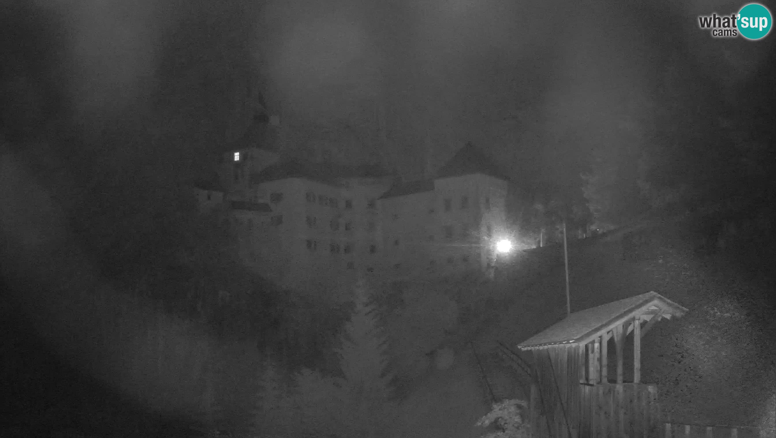 Web kamera Predjamski dvorac – Postojna – Slovenija