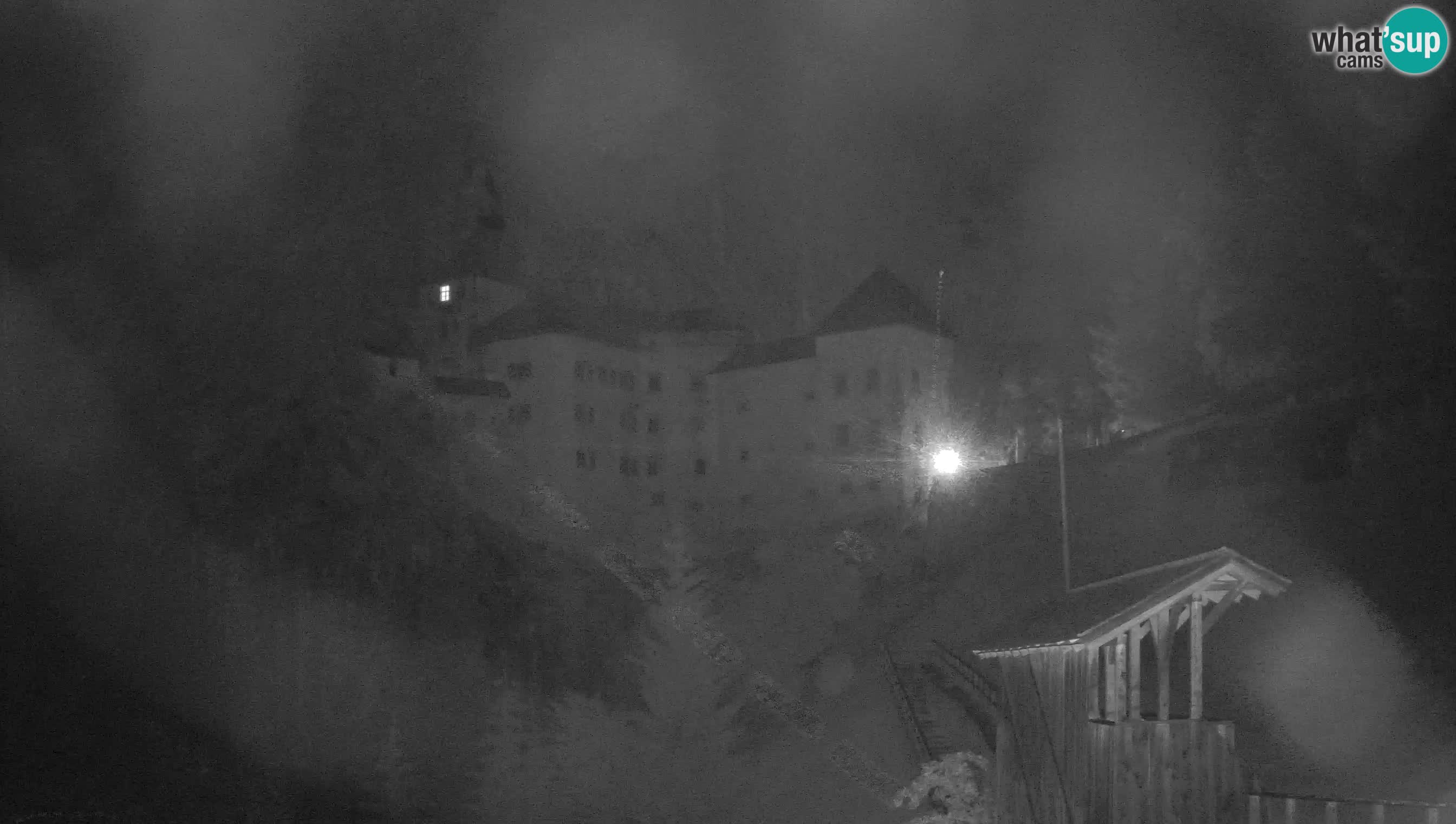 Web kamera Predjamski dvorac – Postojna – Slovenija
