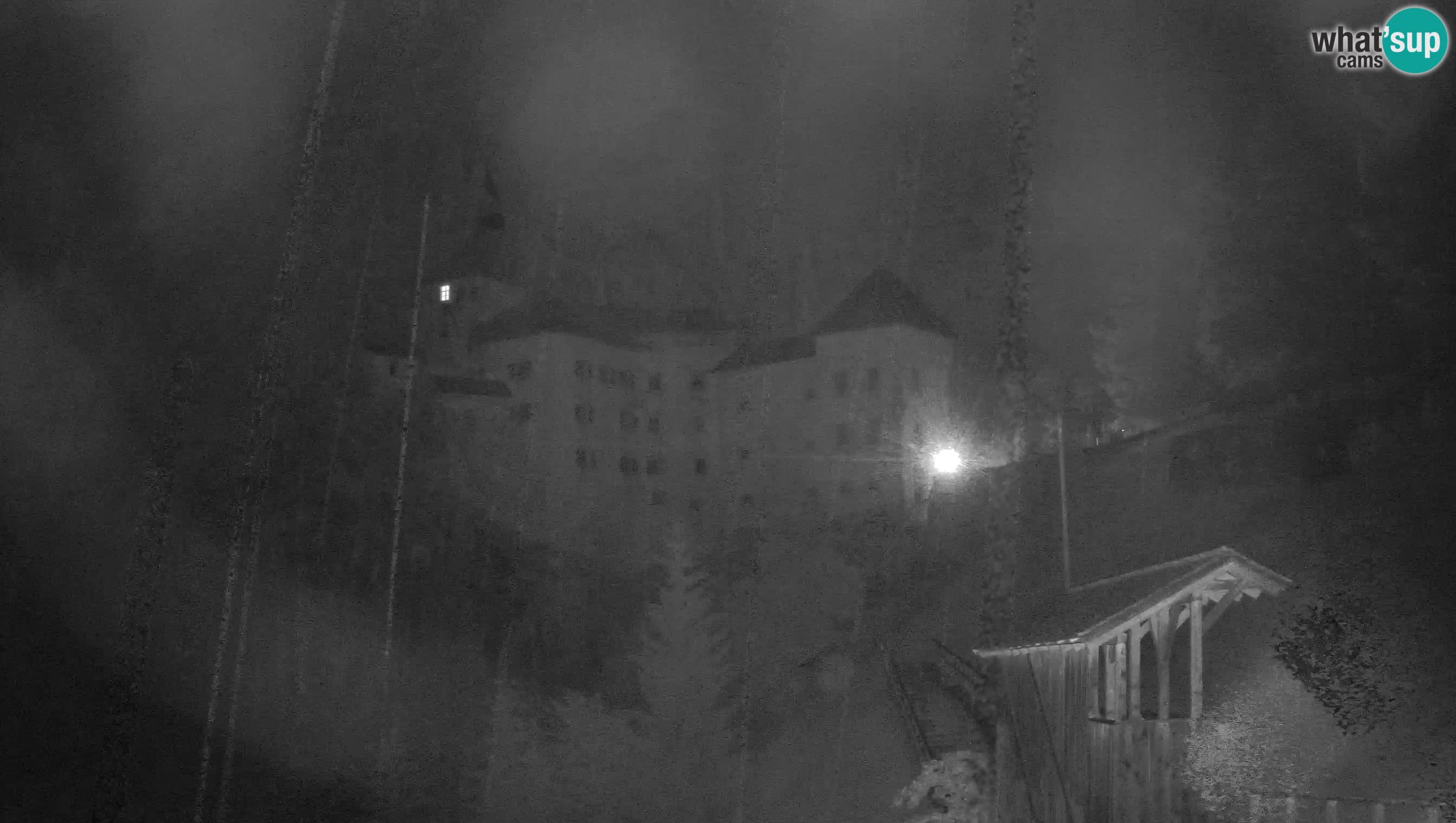 Live Webcam Grad Predjama – Château de Predjama – Postojna – Slovénie