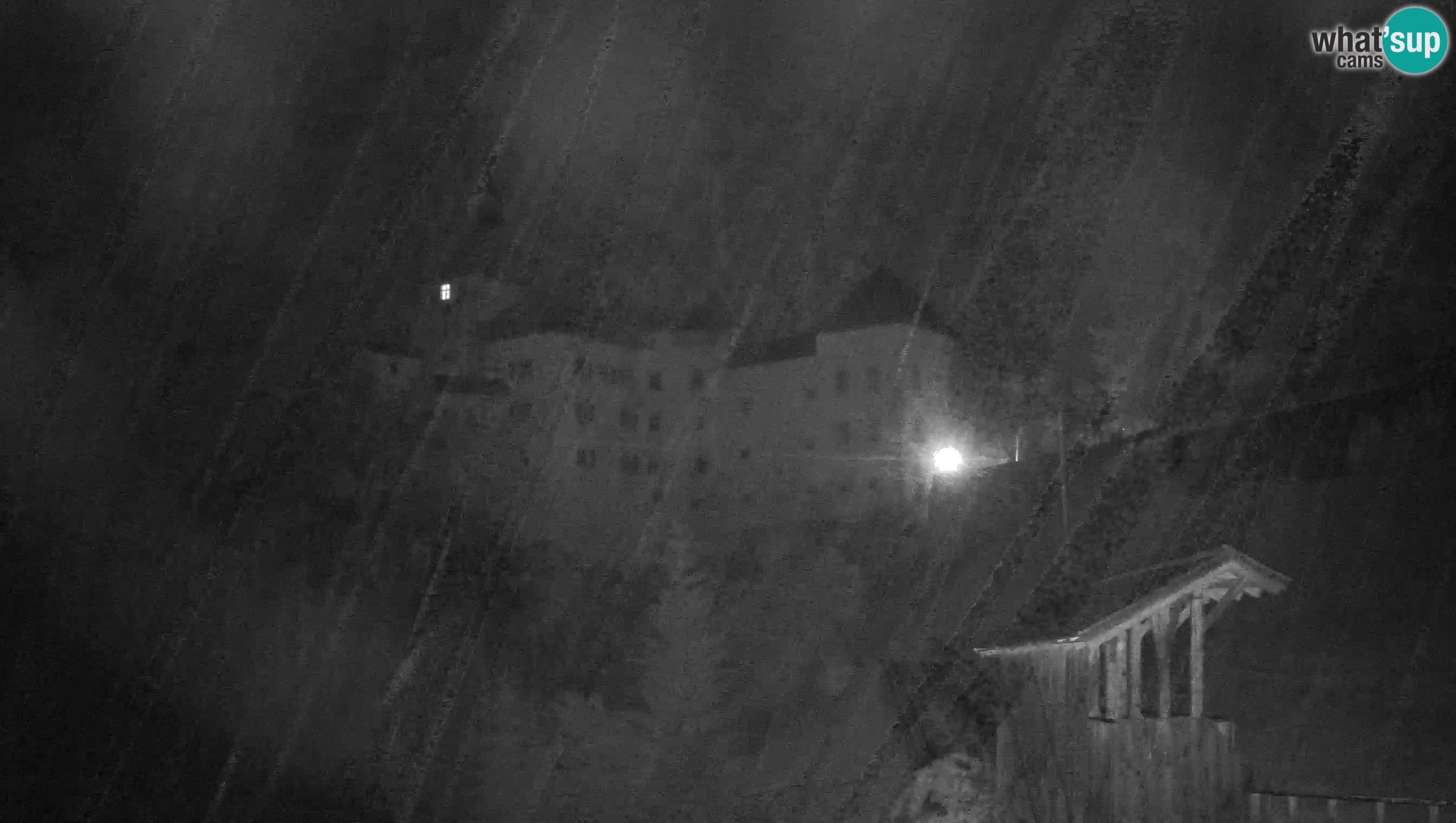 Live Webcam Grad Predjama – Château de Predjama – Postojna – Slovénie