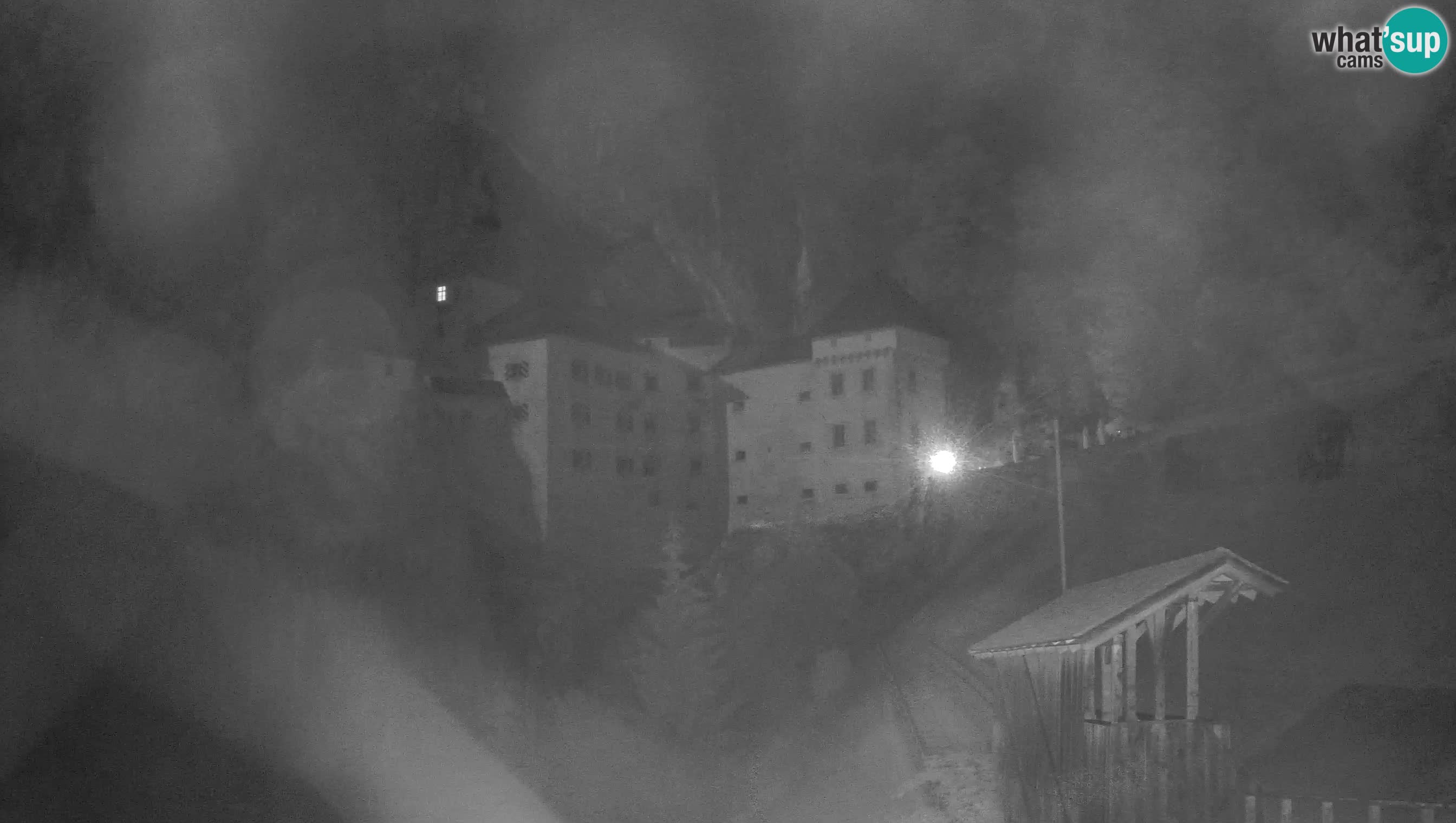 Live Webcam Grad Predjama – Château de Predjama – Postojna – Slovénie