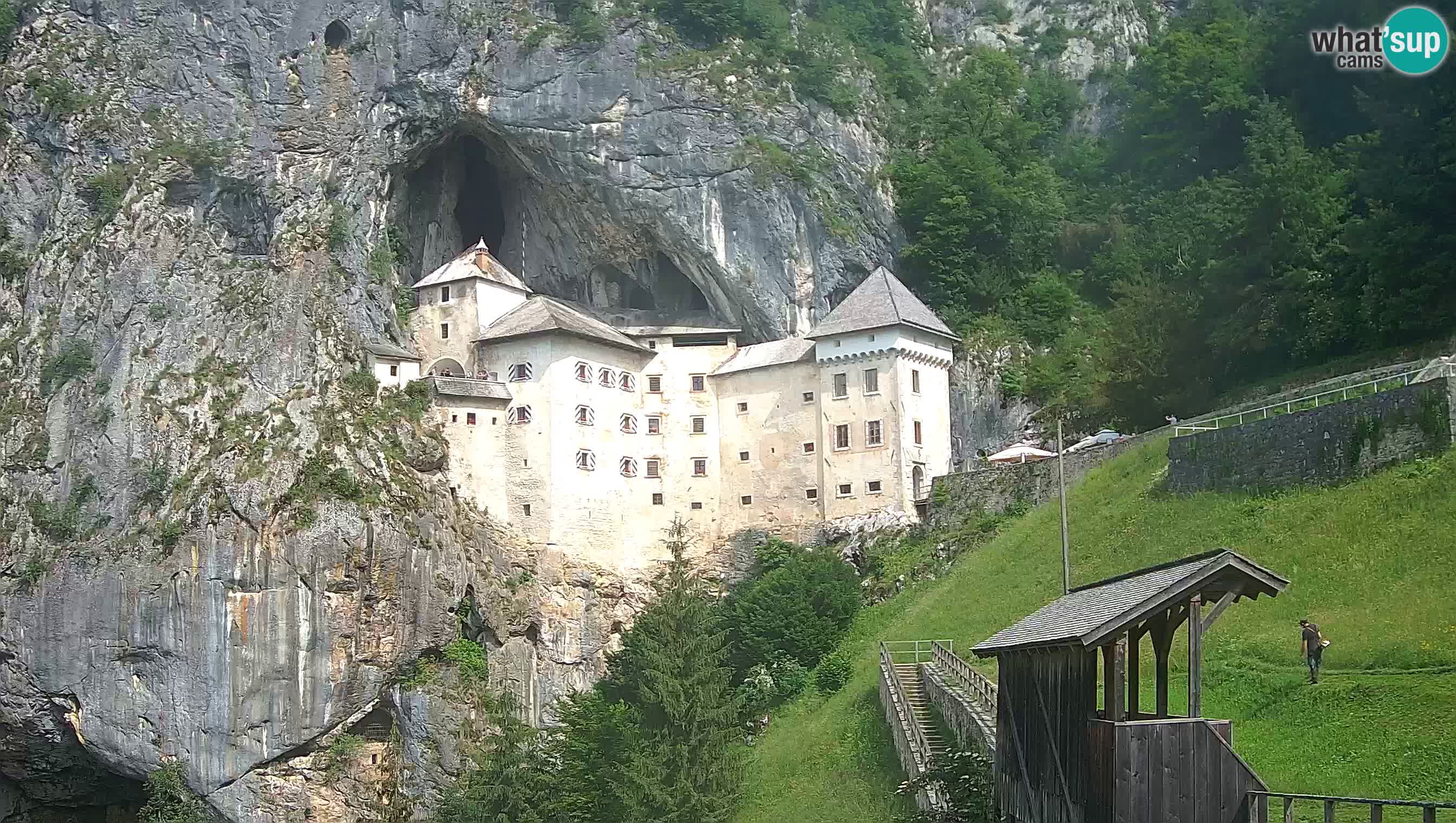 Live Webcam Castello di Predjama – Postumia – Slovenia