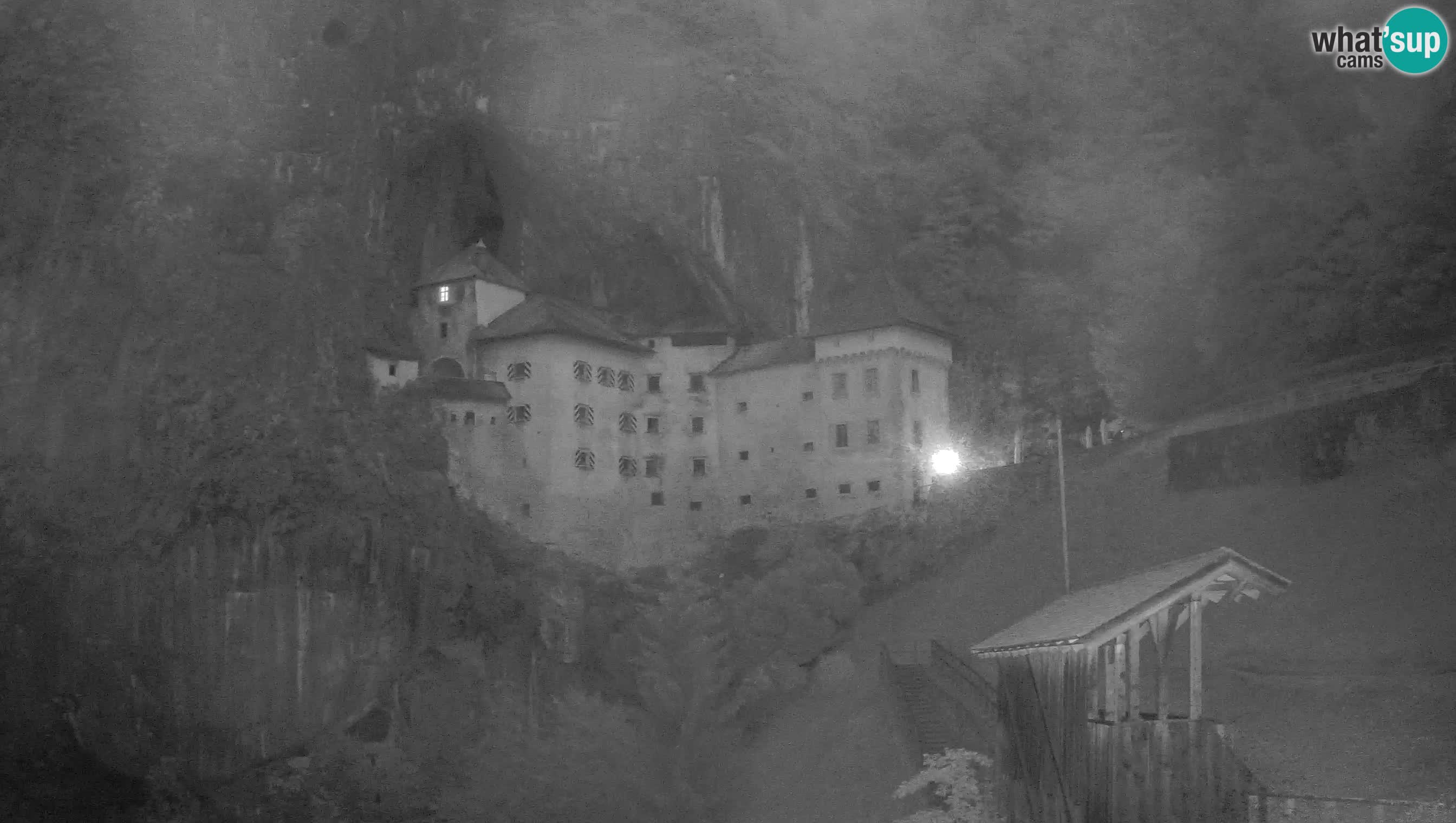 Live Webcam Grad Predjama – Château de Predjama – Postojna – Slovénie