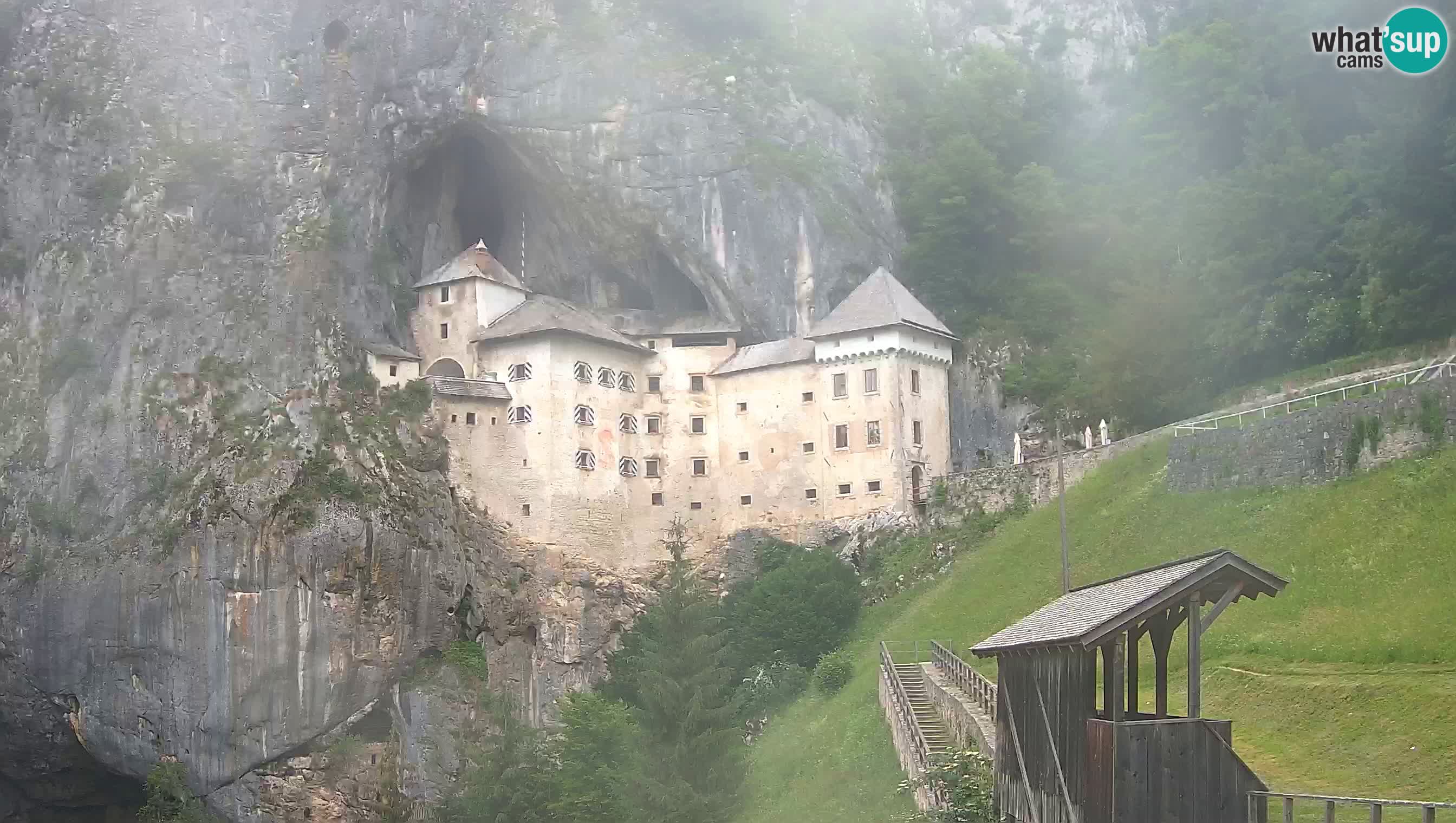 Camera en vivo Castillo de Predjama – Postojna – Eslovenia