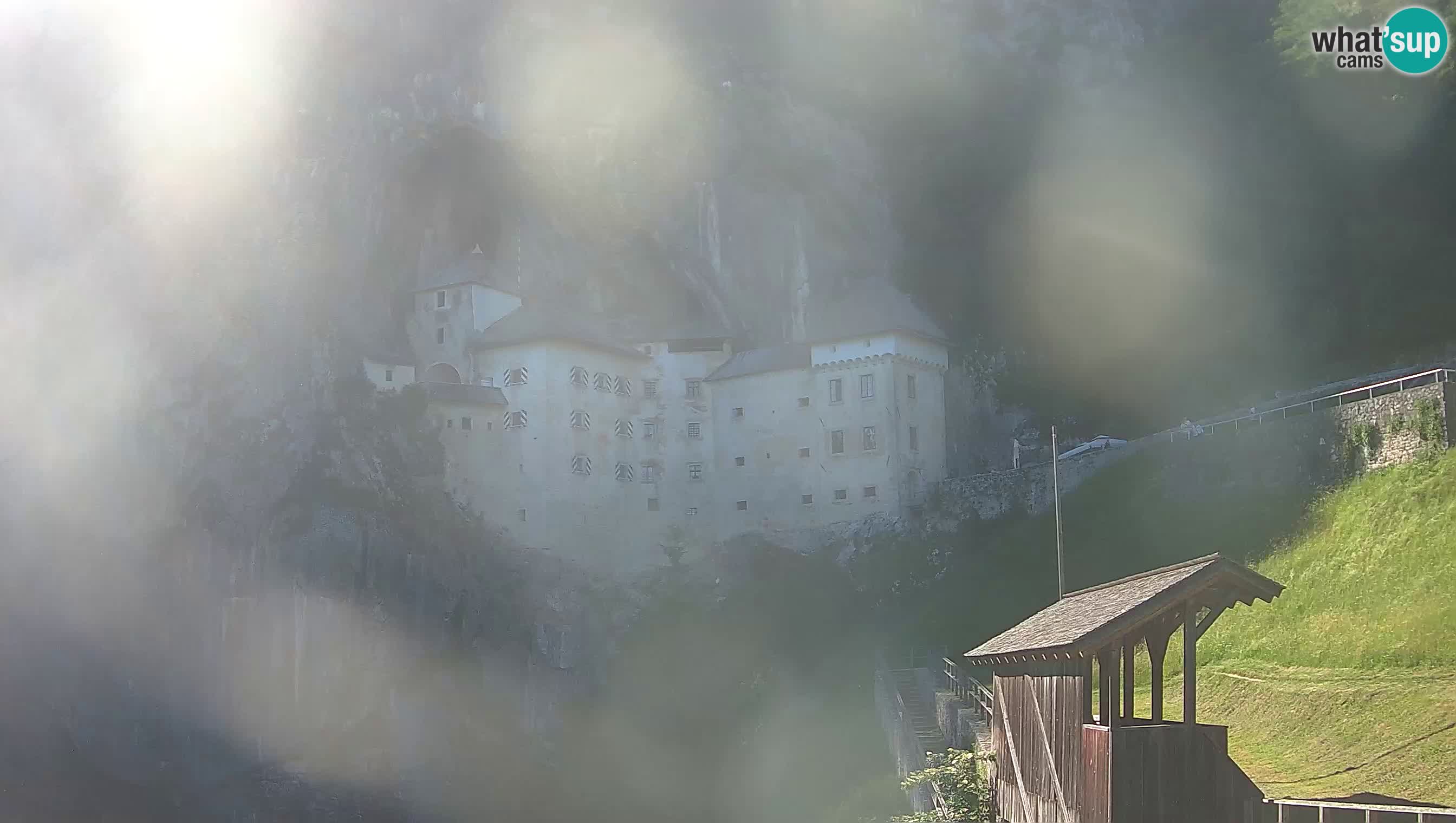 Live Webcam Castello di Predjama – Postumia – Slovenia