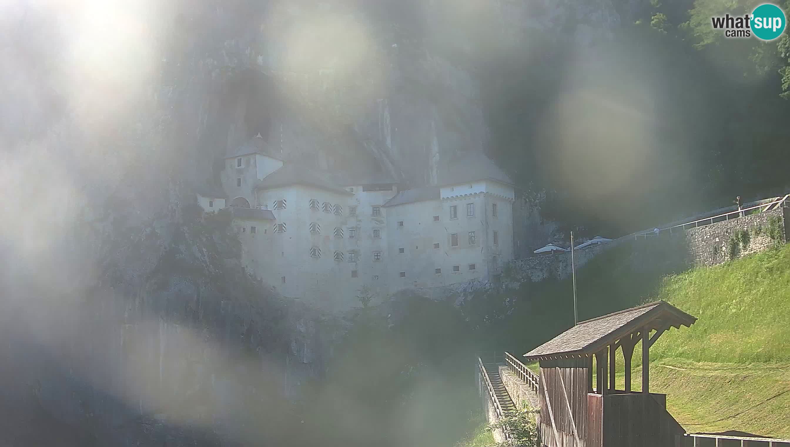 Live Webcam Castello di Predjama – Postumia – Slovenia