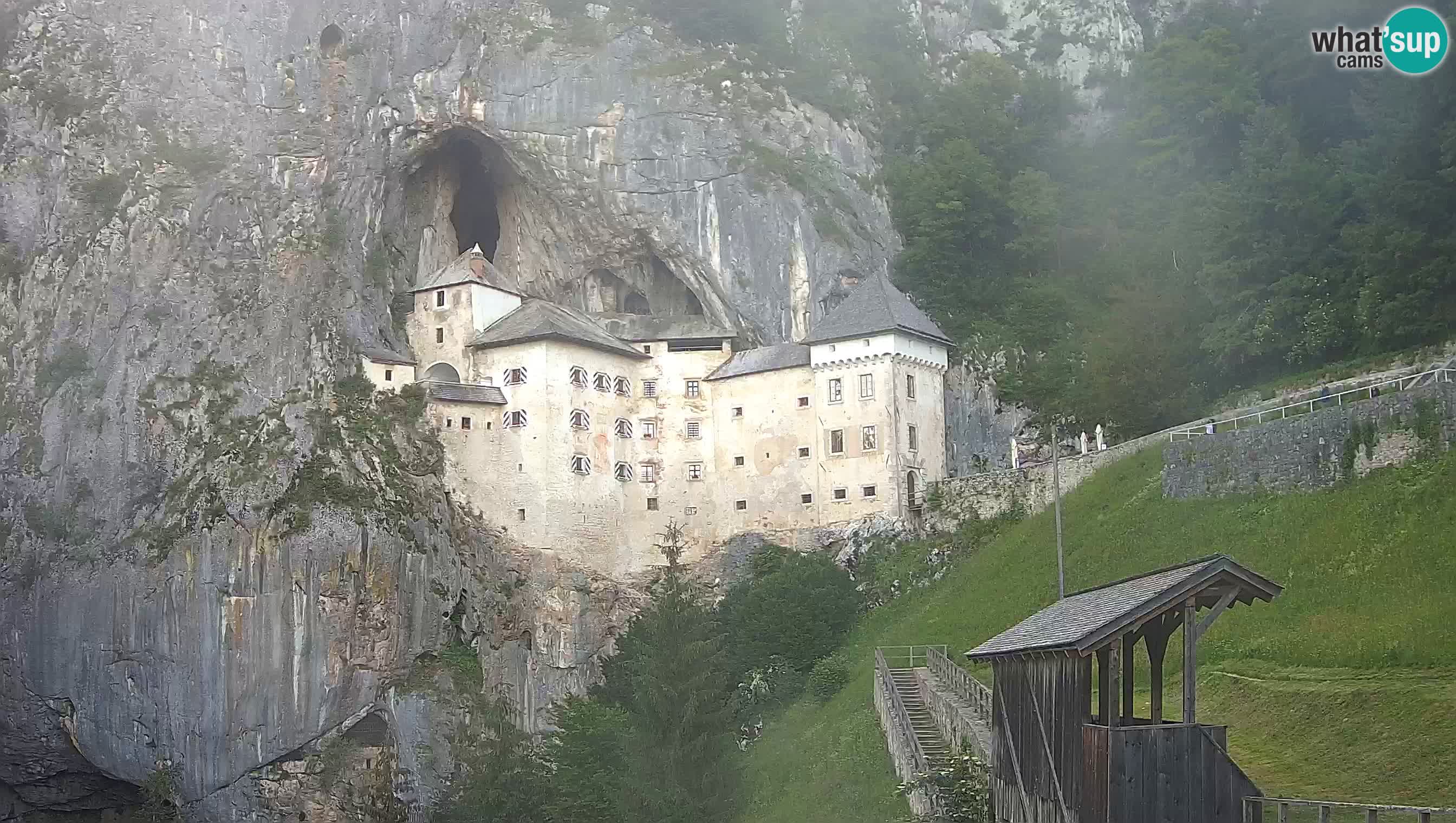 Live Webcam Predjamski grad – Predjama Castle – Postojna – Slovenia