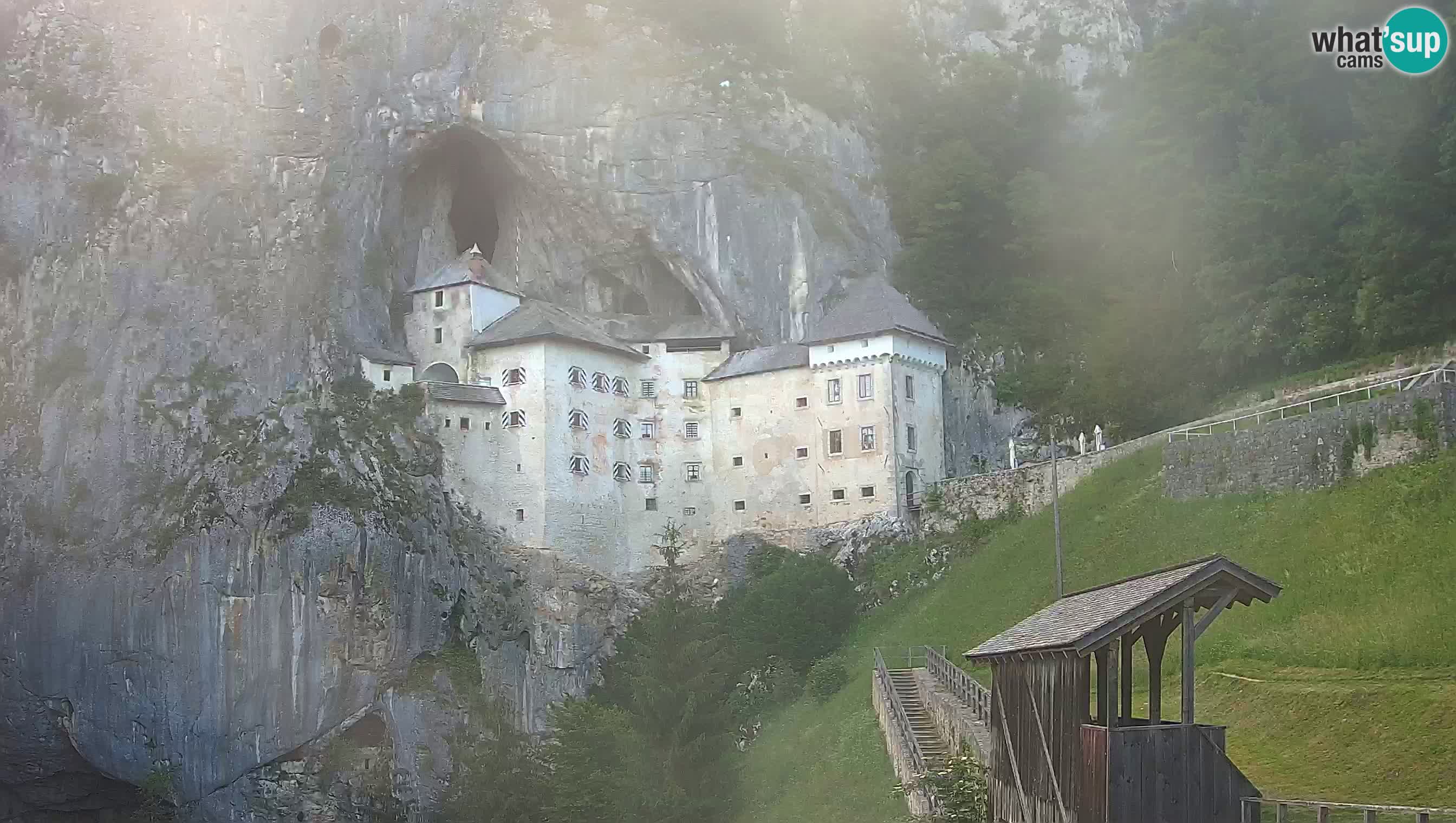 Camera en vivo Castillo de Predjama – Postojna – Eslovenia