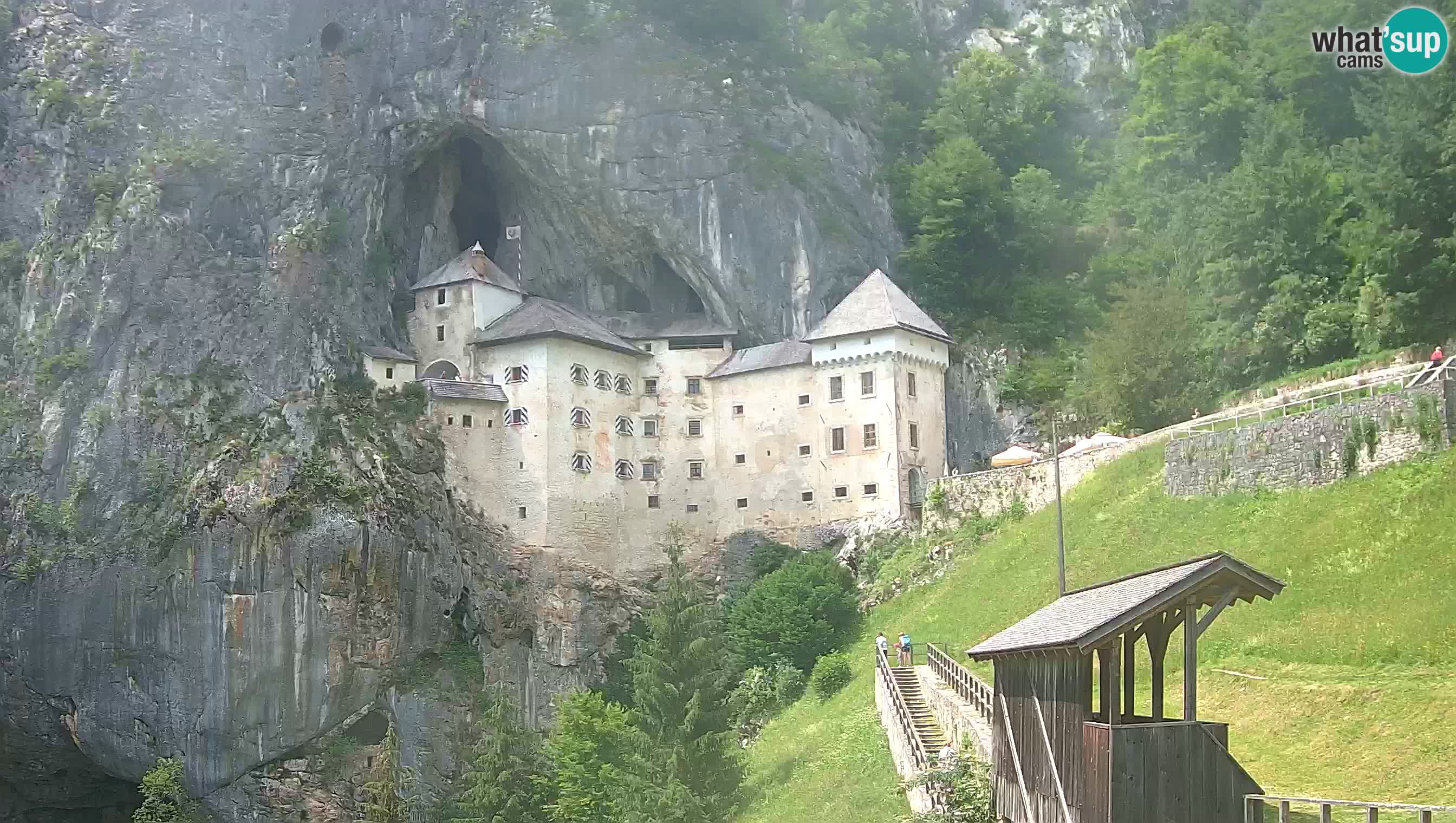 Live Webcam Predjamski grad – Predjama Castle – Postojna – Slovenia