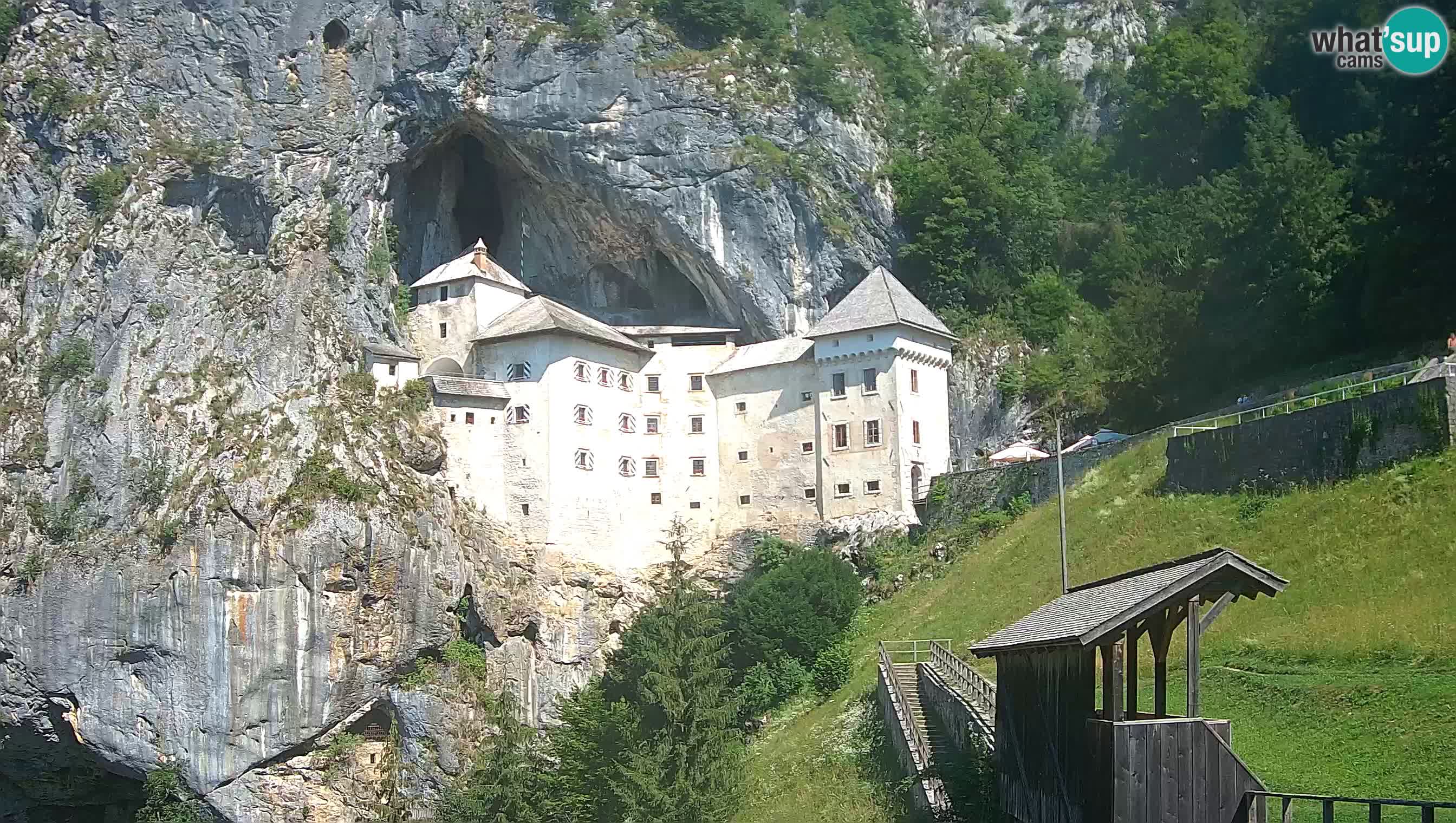 Predjama Castle
