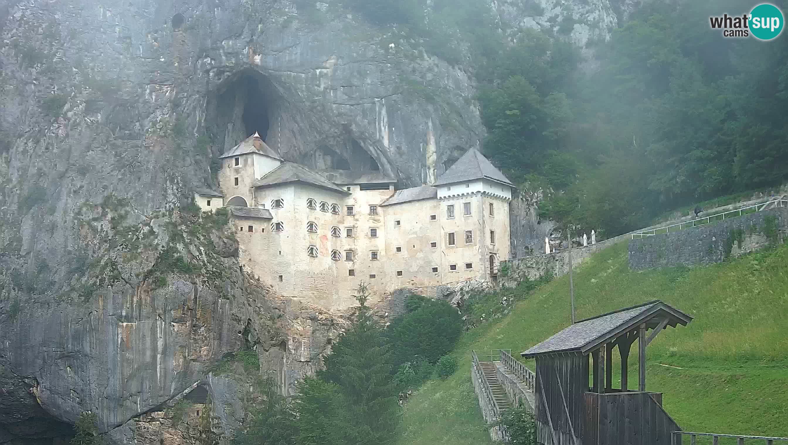 Live Webcam Predjamski grad – Predjama Castle – Postojna – Slovenia