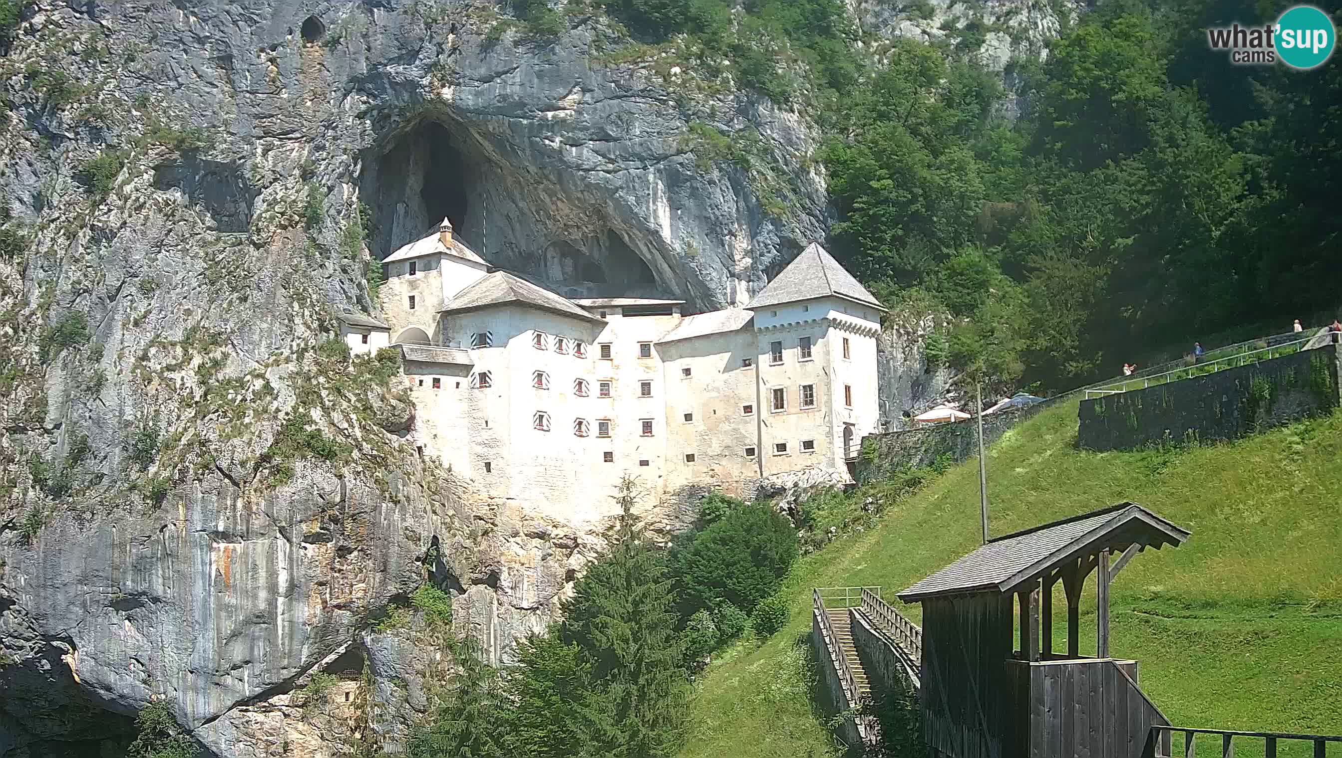 Live Webcam Predjamski grad – Predjama Castle – Postojna – Slovenia