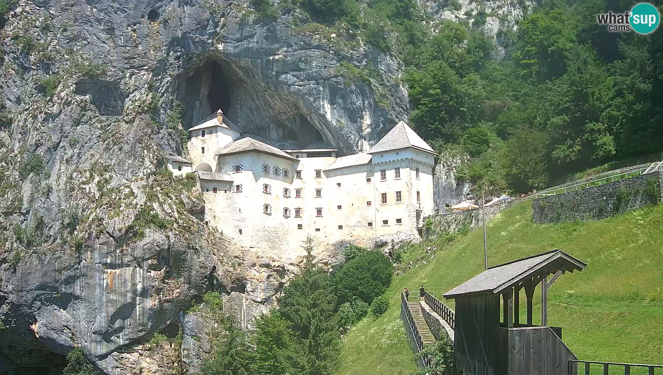 Live Webcam Predjamski grad – Predjama Castle – Postojna – Slovenia