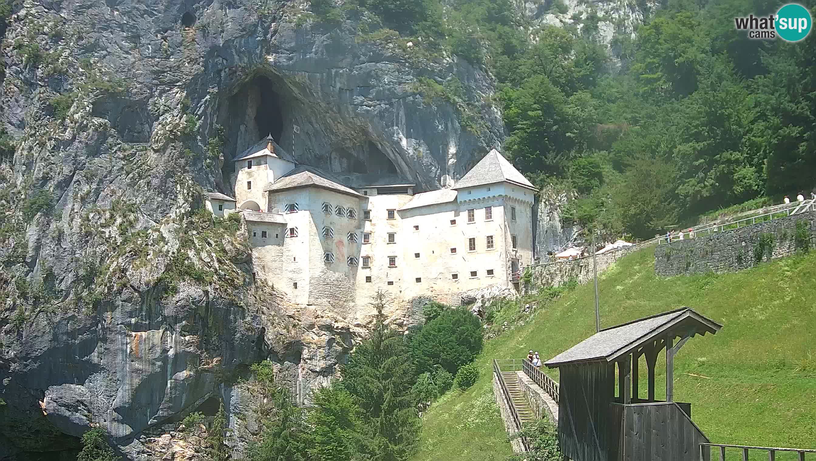 Web kamera Predjamski dvorac – Postojna – Slovenija
