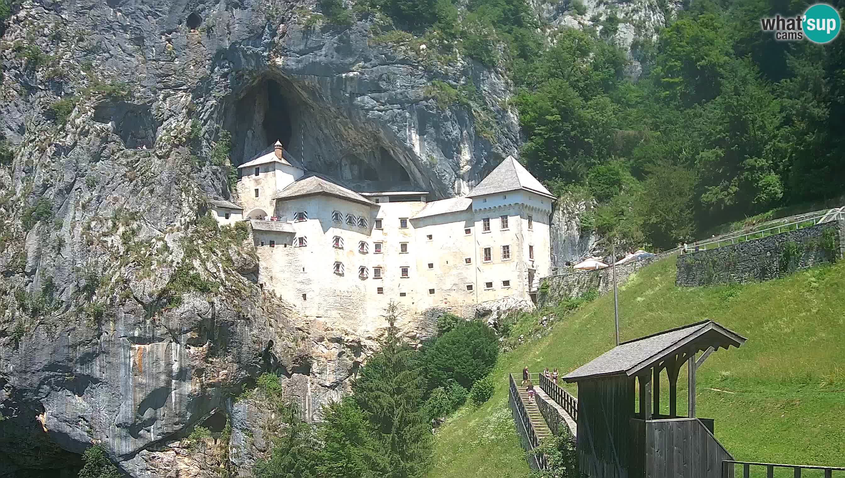 Live Webcam Predjamski grad – Predjama Castle – Postojna – Slovenia