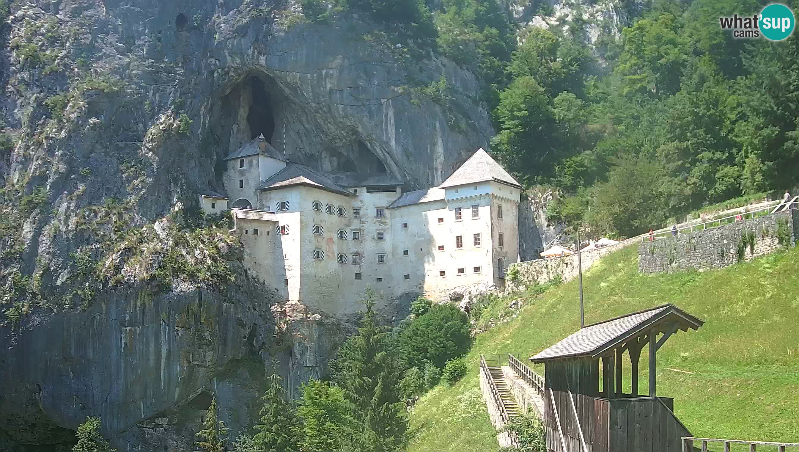 Live Webcam Castello di Predjama – Postumia – Slovenia