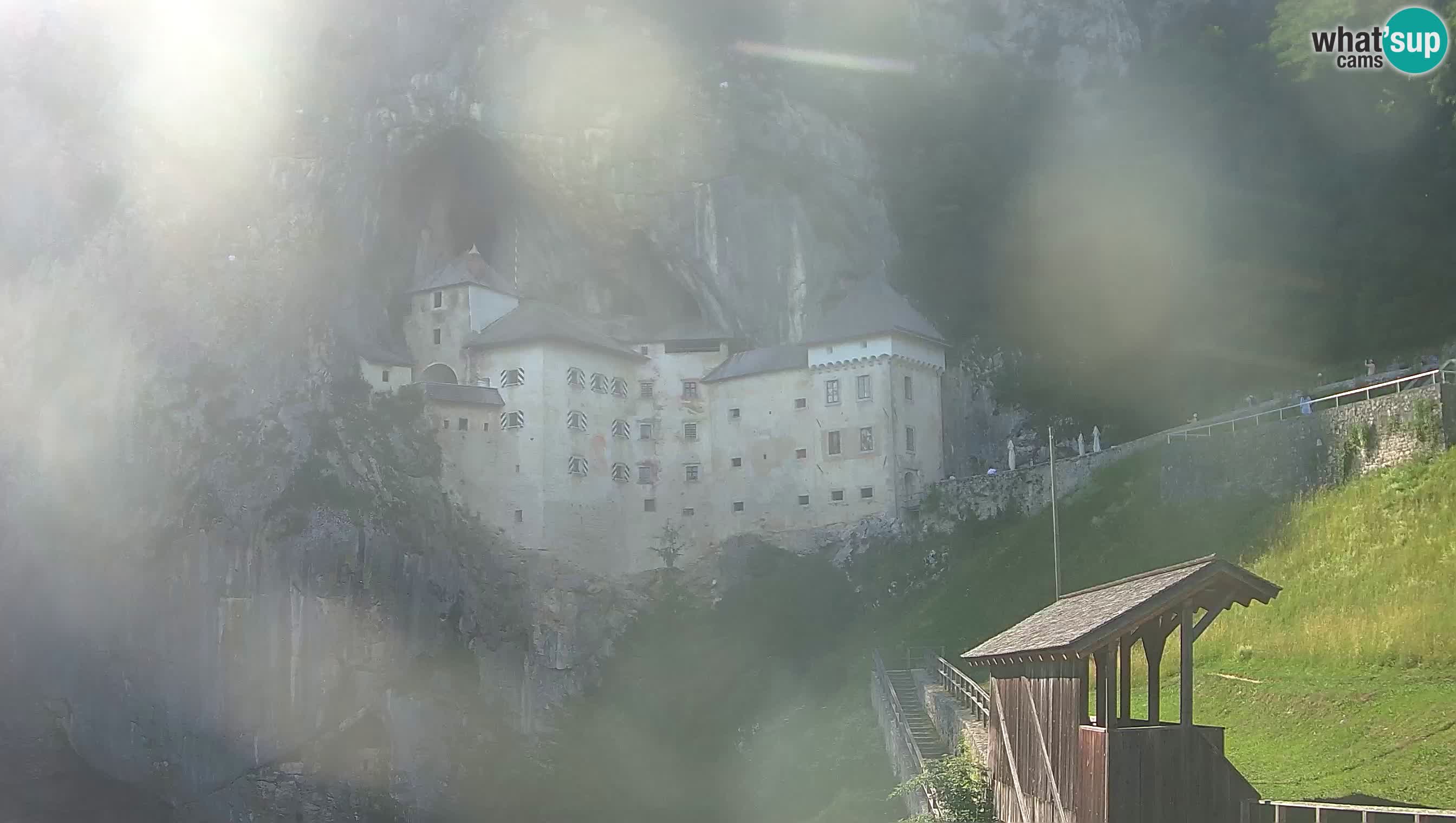Live Webcam Castello di Predjama – Postumia – Slovenia