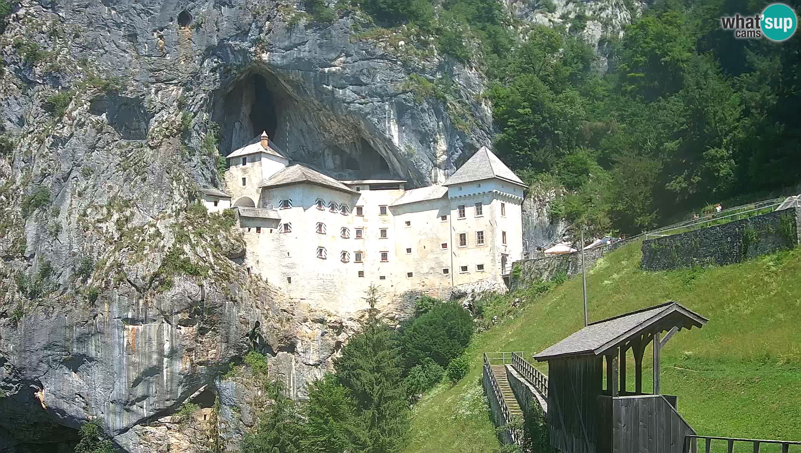 Camera en vivo Castillo de Predjama – Postojna – Eslovenia