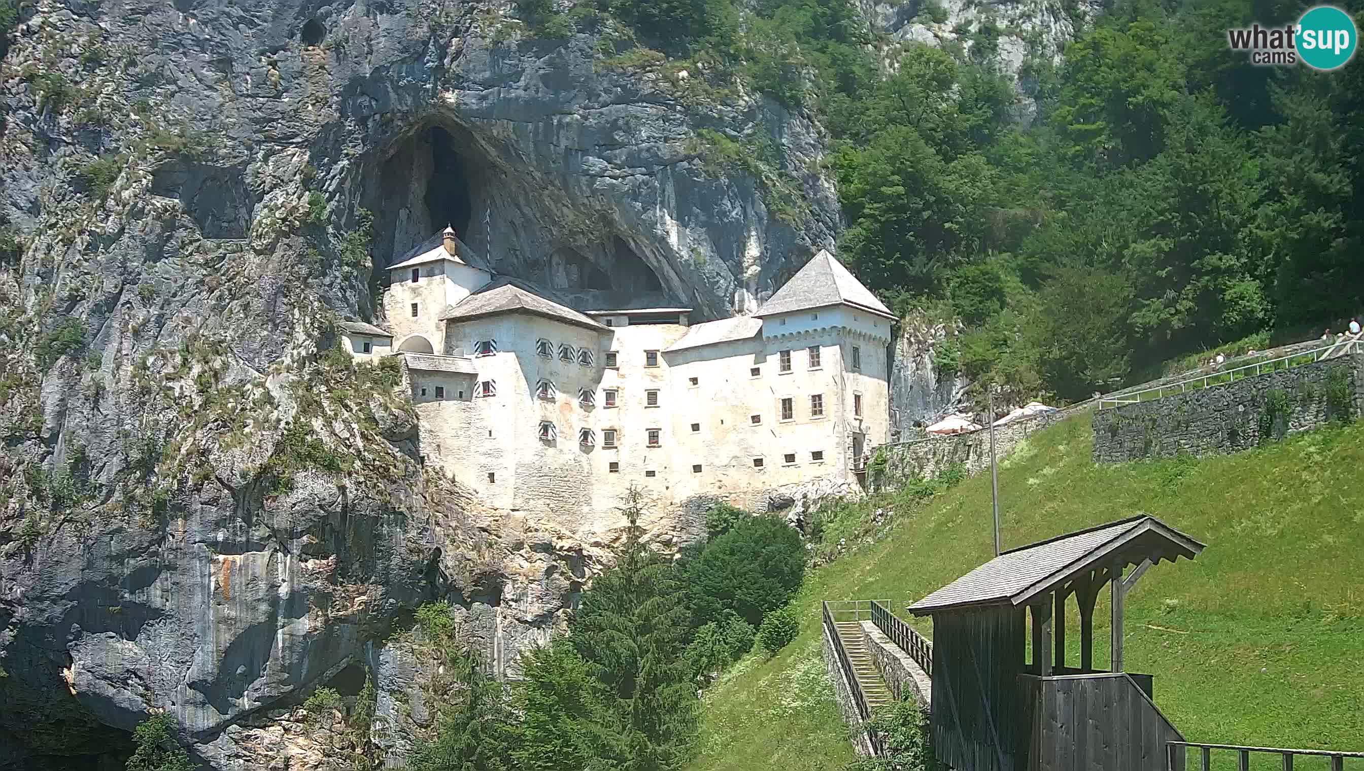 Live Webcam Predjamski grad – Predjama Castle – Postojna – Slovenia