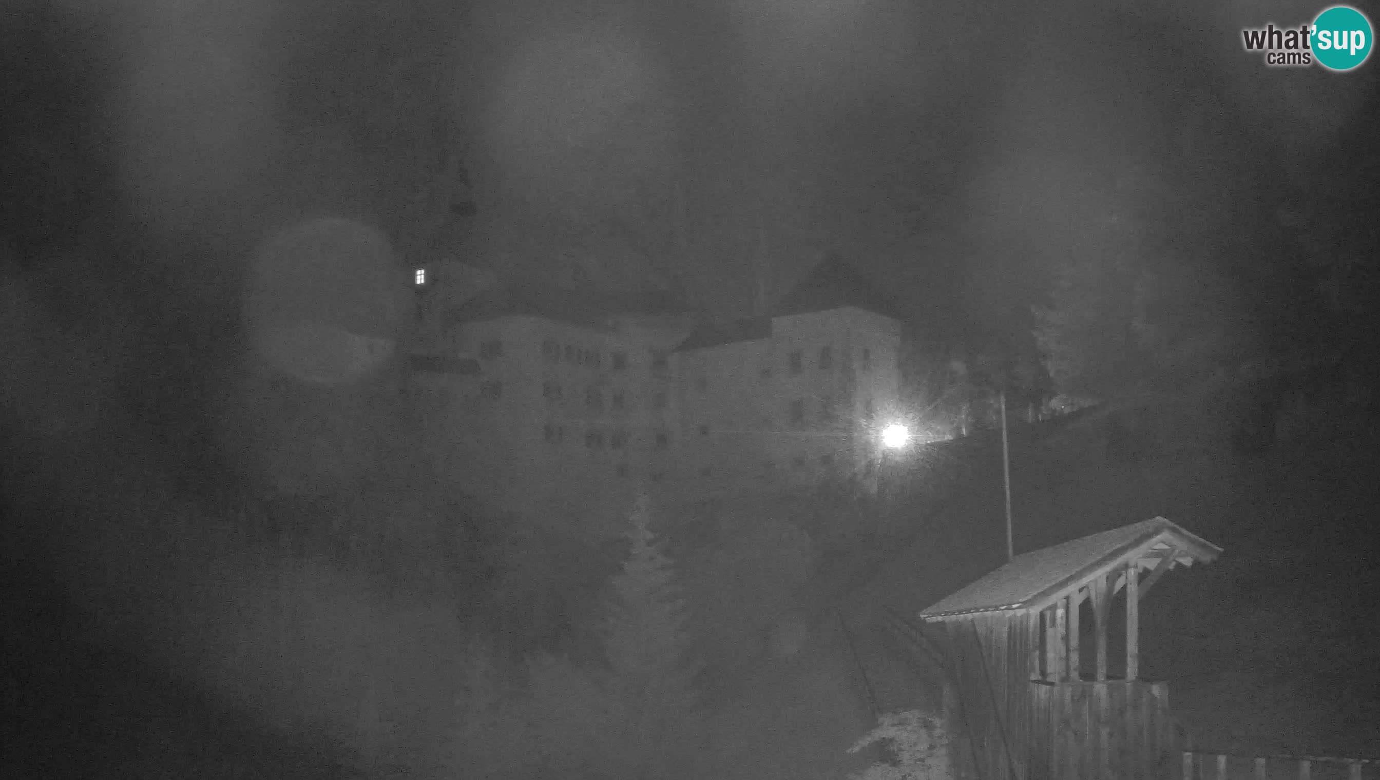 Live Webcam Grad Predjama – Château de Predjama – Postojna – Slovénie