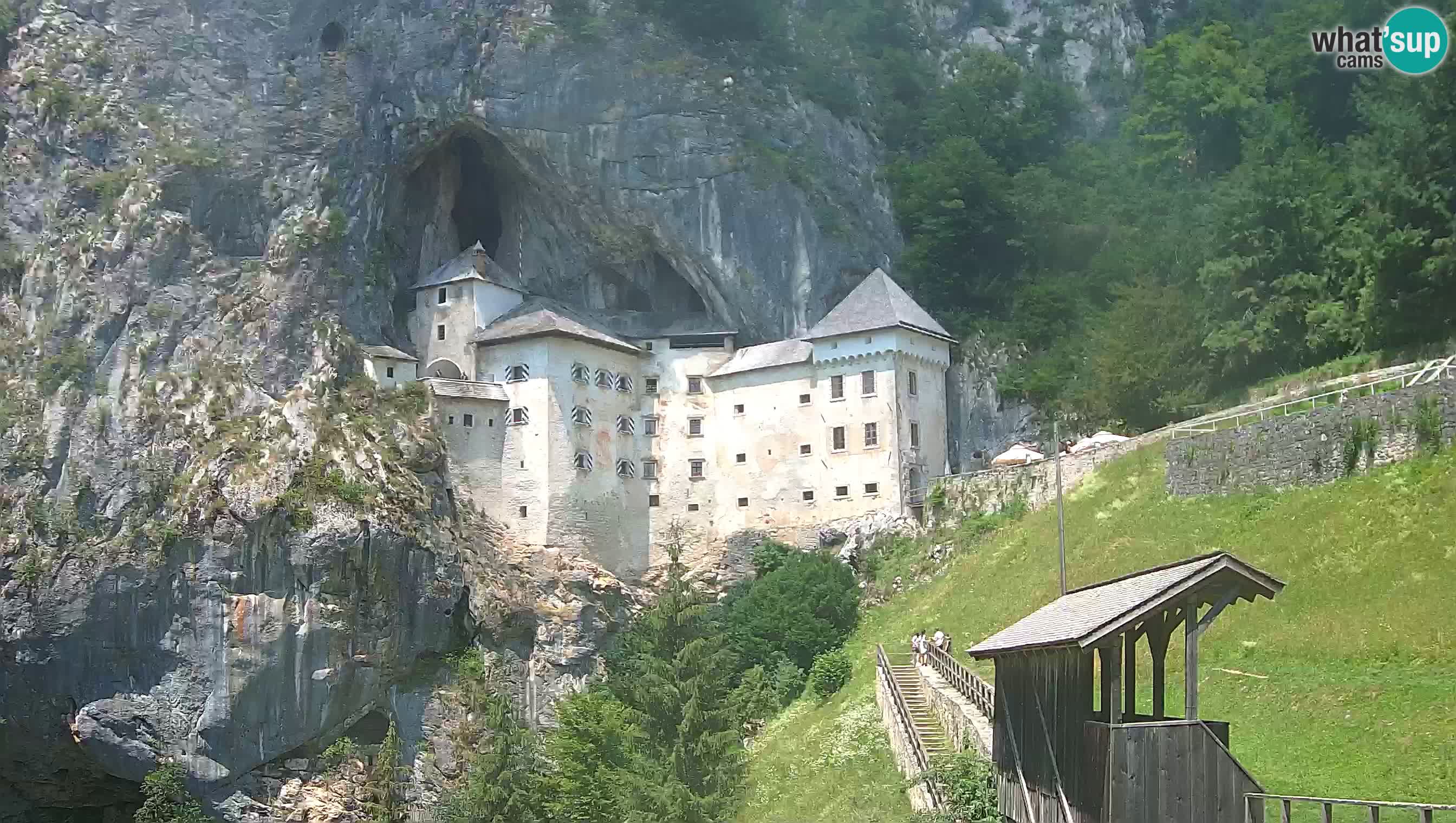 Web kamera Predjamski dvorac – Postojna – Slovenija