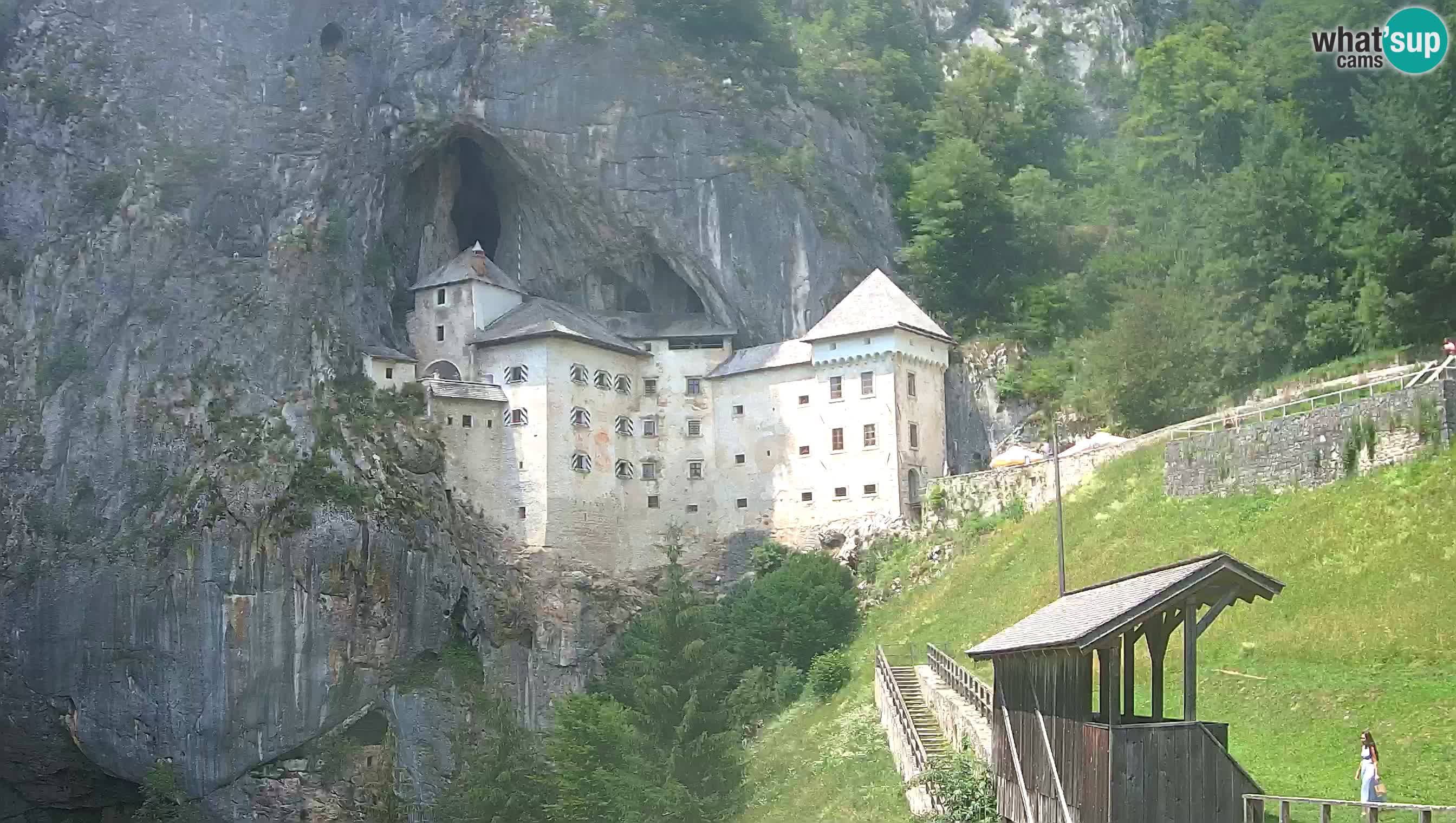 Web kamera Predjamski dvorac – Postojna – Slovenija
