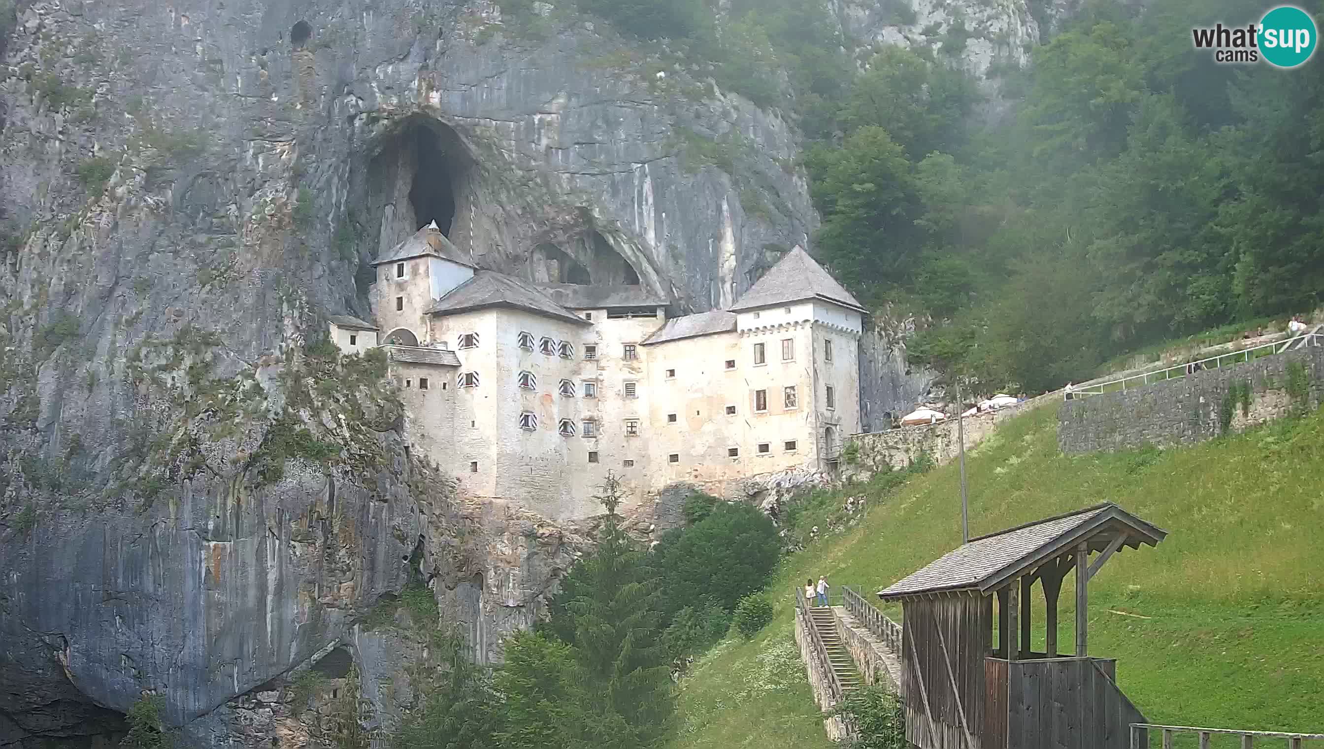 Web kamera Predjamski dvorac – Postojna – Slovenija