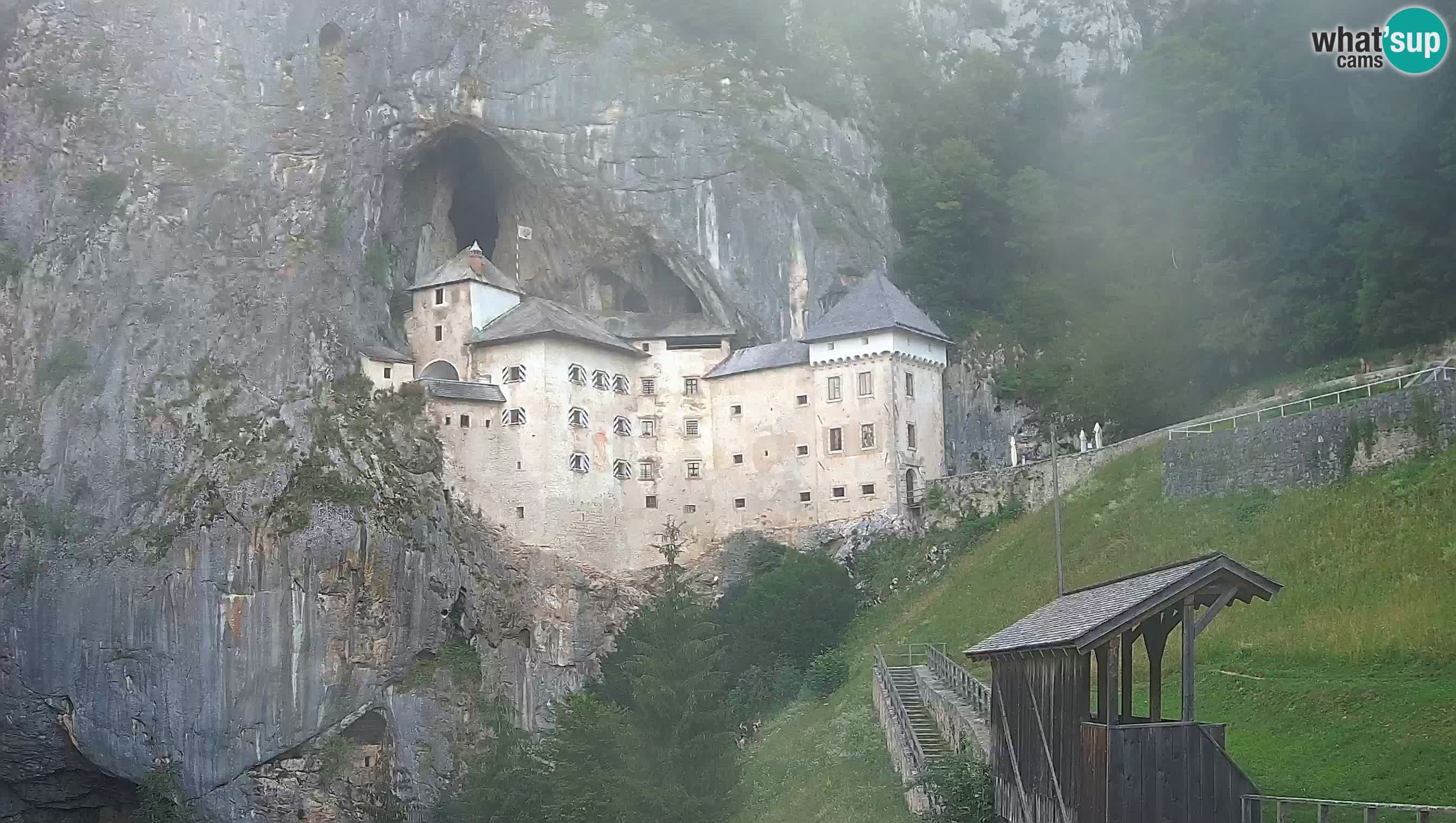 Live Webcam Castello di Predjama – Postumia – Slovenia