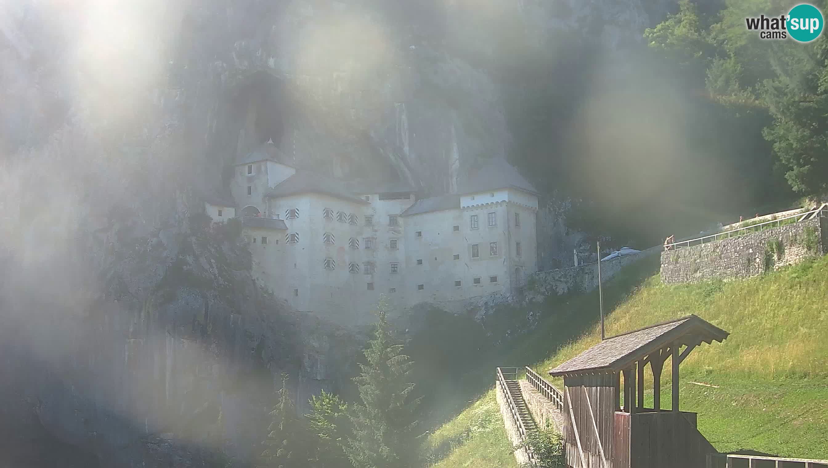 Camera en vivo Castillo de Predjama – Postojna – Eslovenia