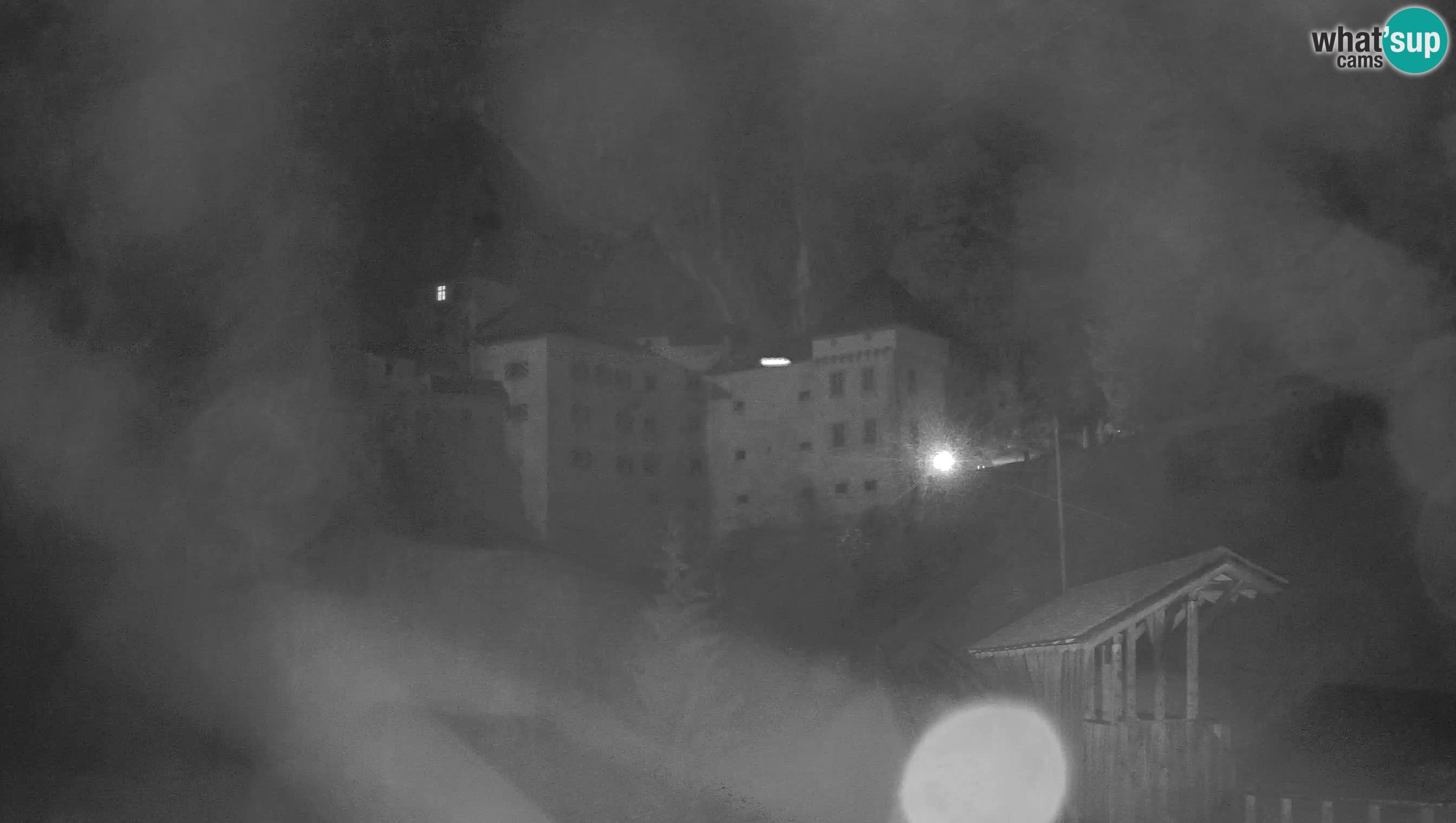 Live Webcam Predjamski grad – Predjama Castle – Postojna – Slovenia