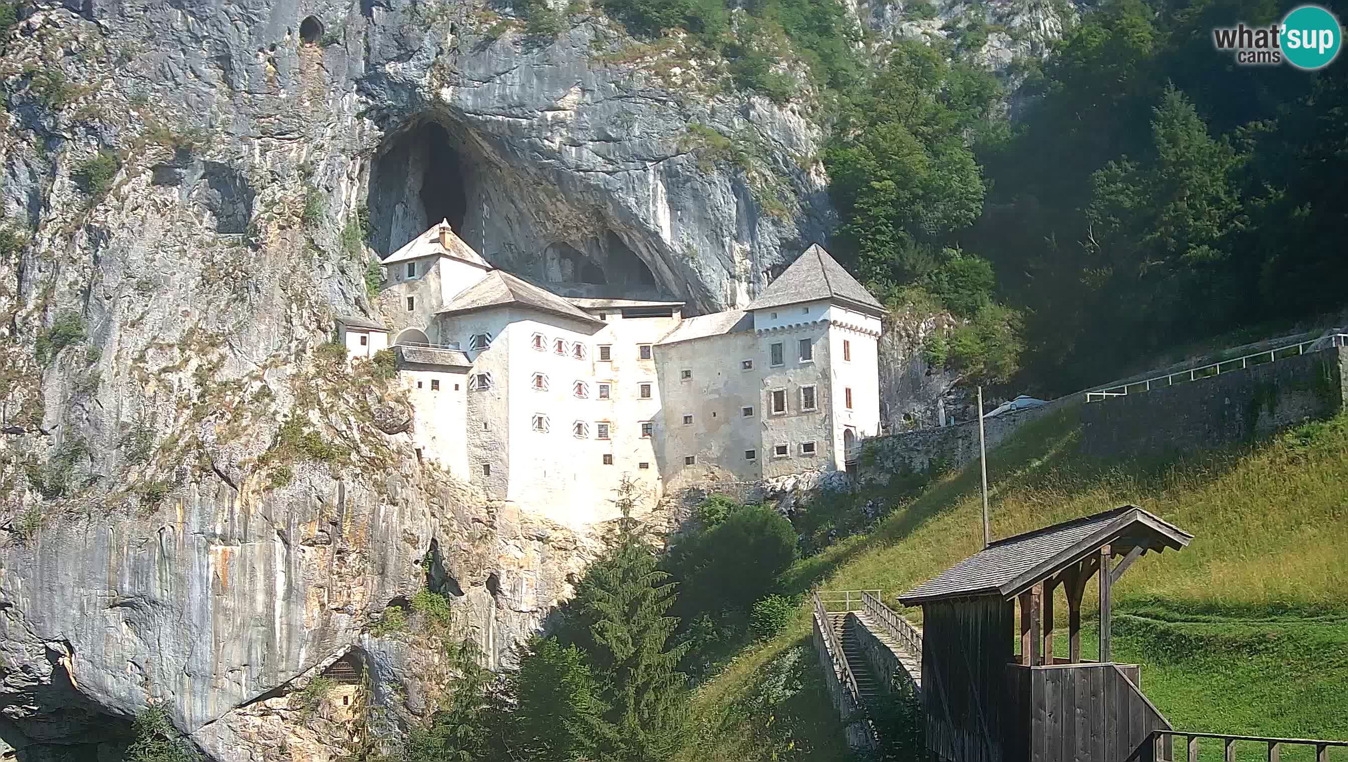 Live Webcam Castello di Predjama – Postumia – Slovenia