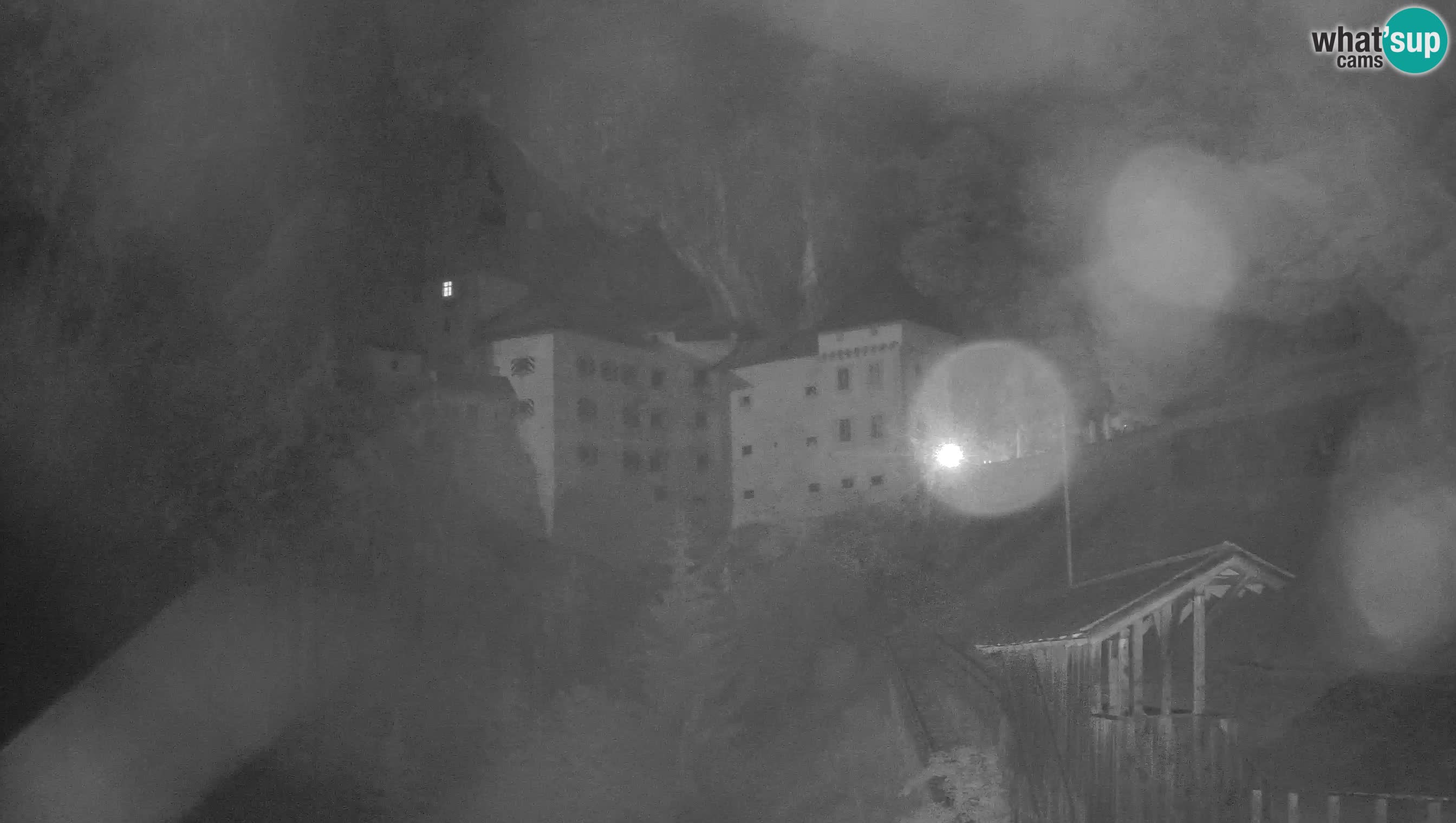 Live Webcam Predjamski grad – Predjama Castle – Postojna – Slovenia