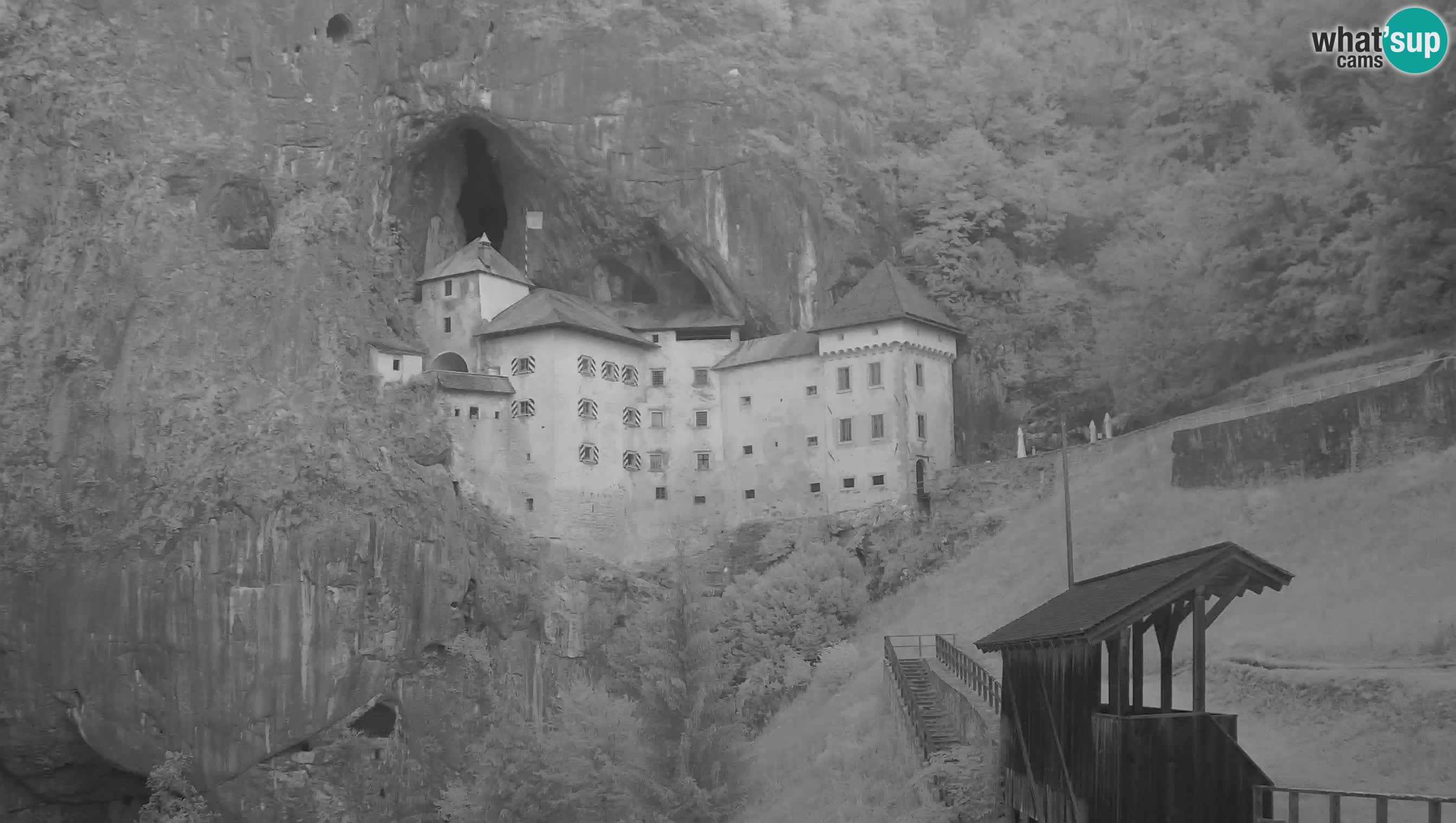 Camera en vivo Castillo de Predjama – Postojna – Eslovenia