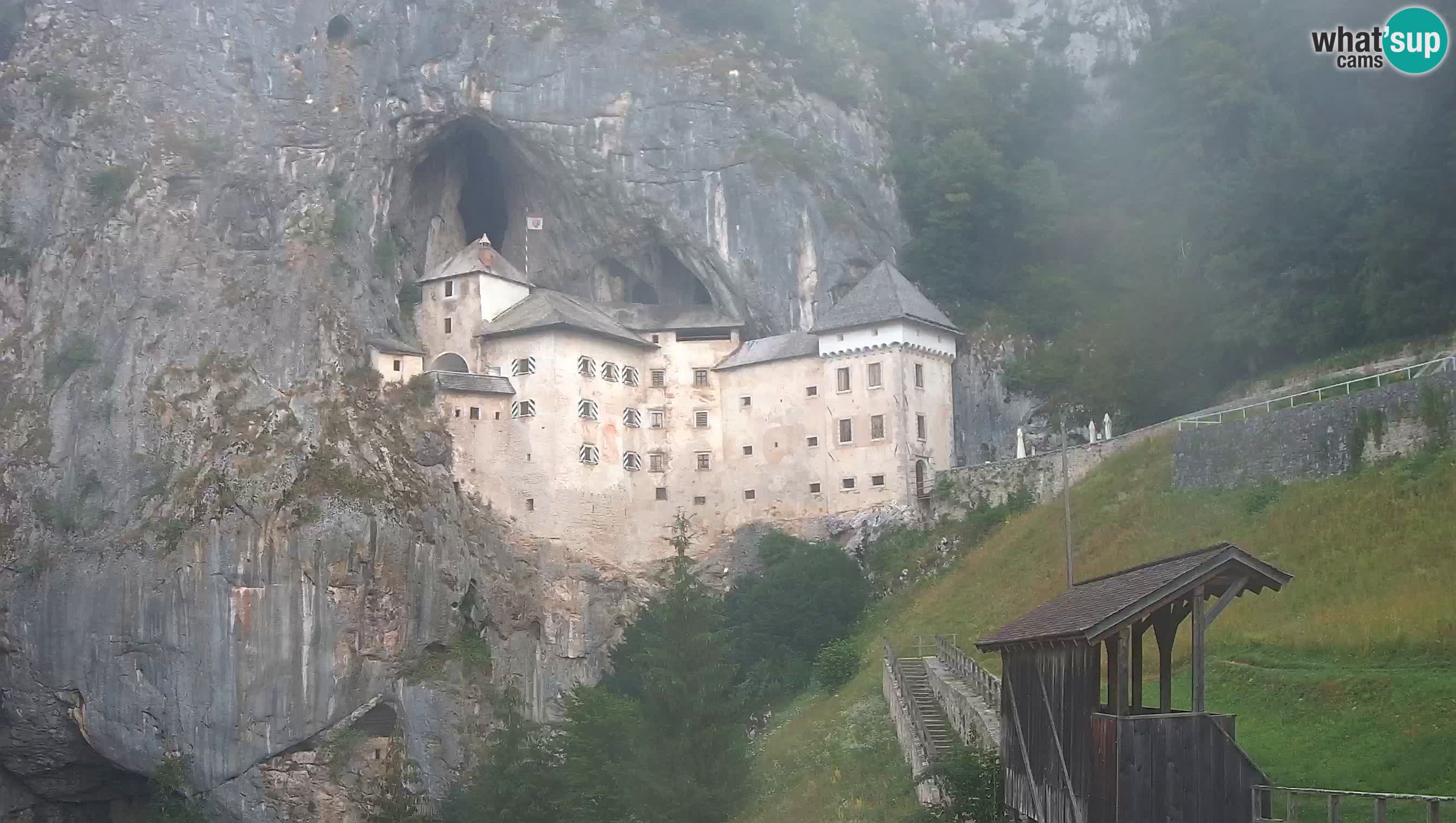 Live Webcam Castello di Predjama – Postumia – Slovenia