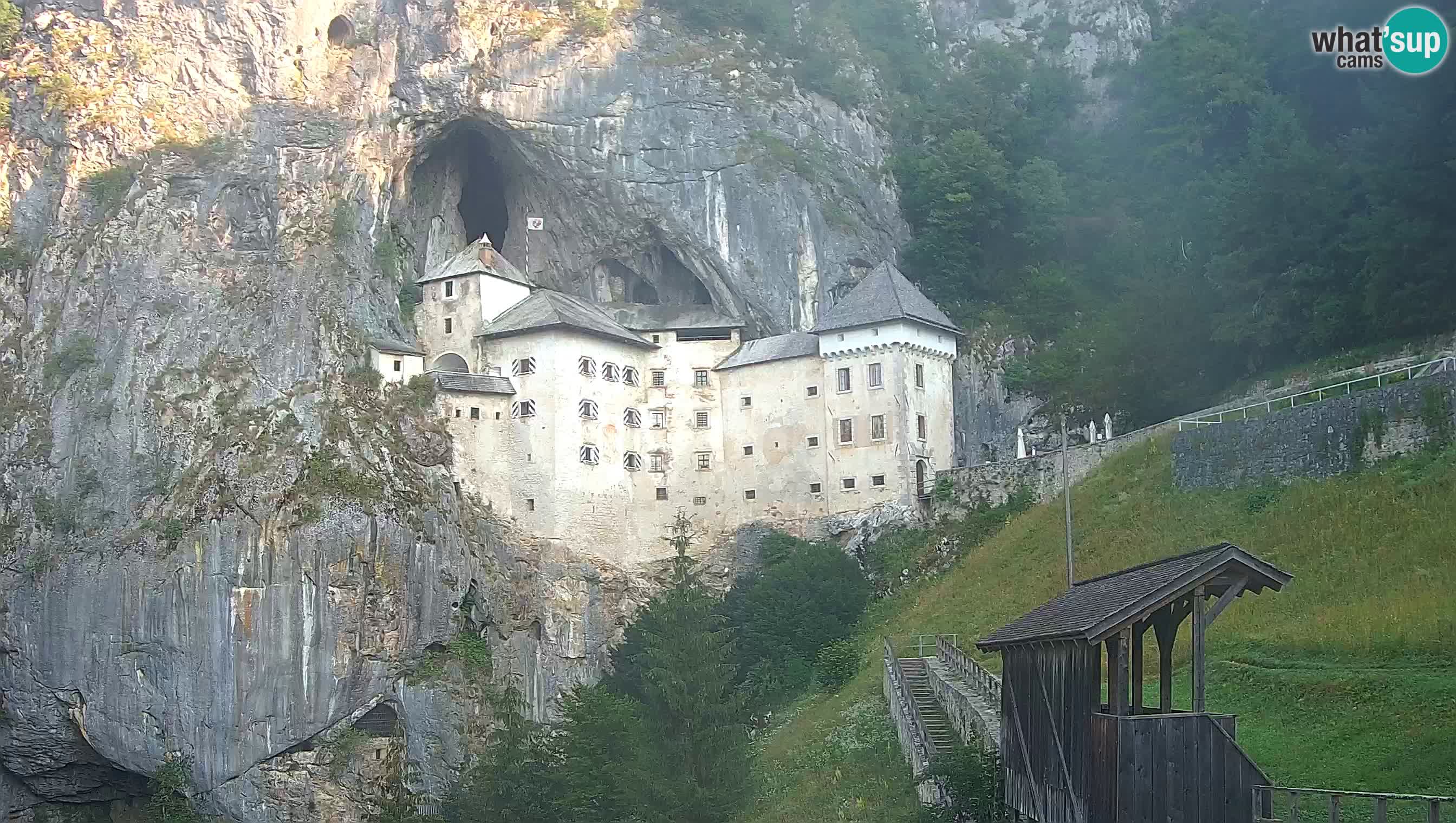 Camera en vivo Castillo de Predjama – Postojna – Eslovenia