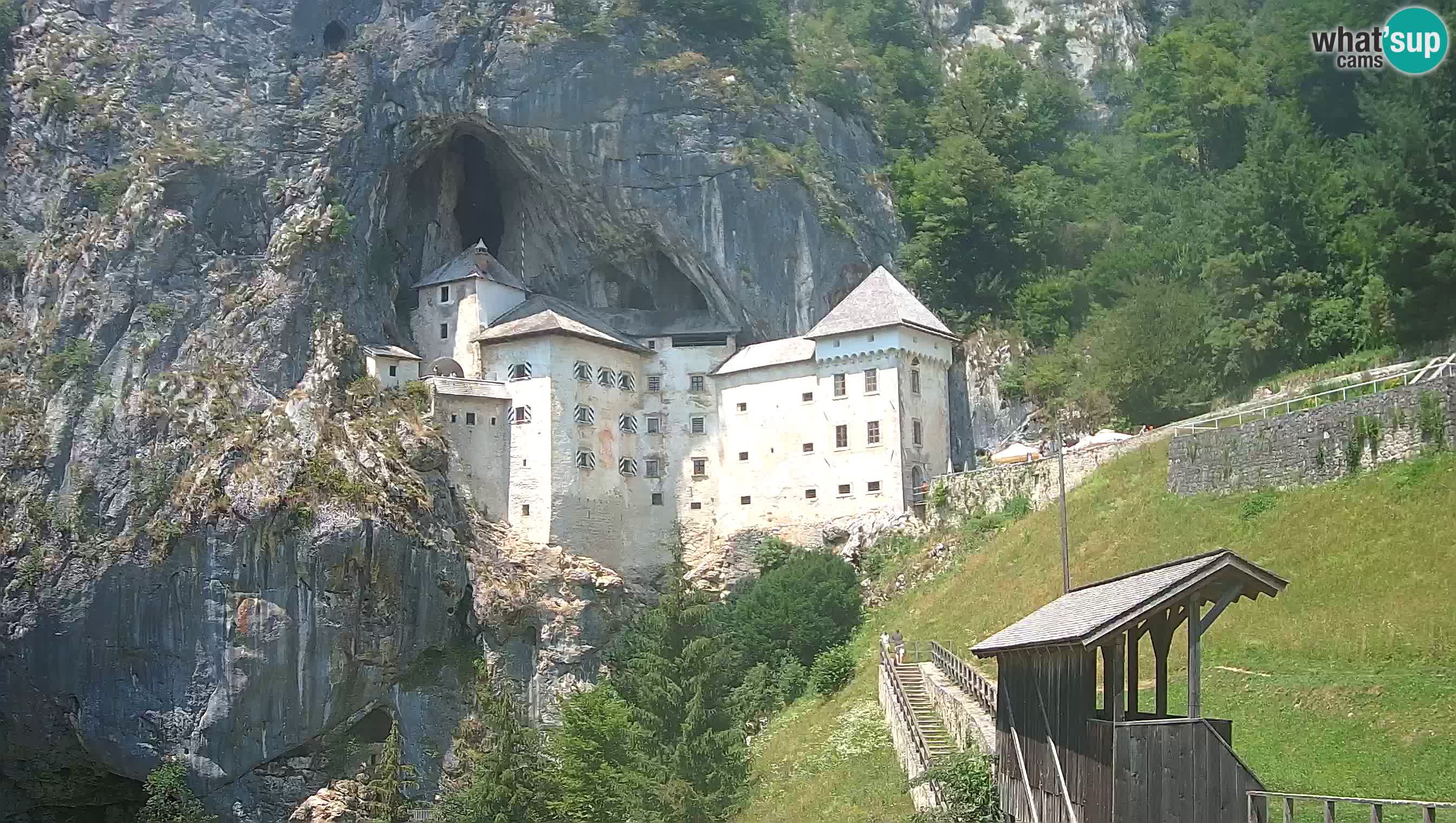 Camera en vivo Castillo de Predjama – Postojna – Eslovenia