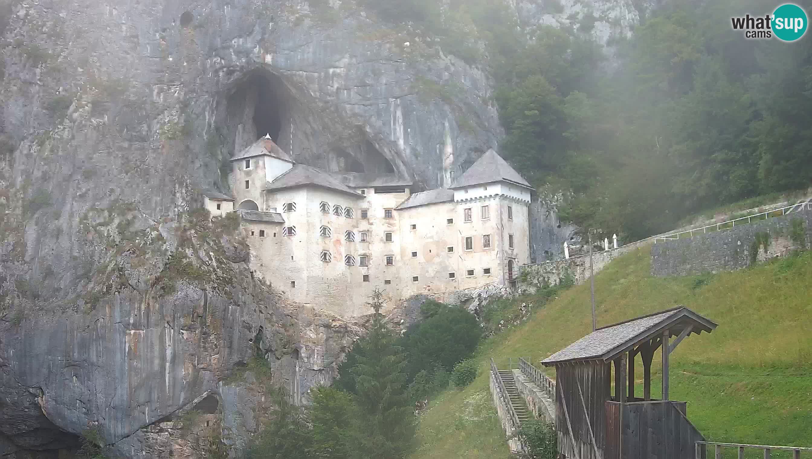 Live Webcam Predjamski grad – Predjama Castle – Postojna – Slovenia
