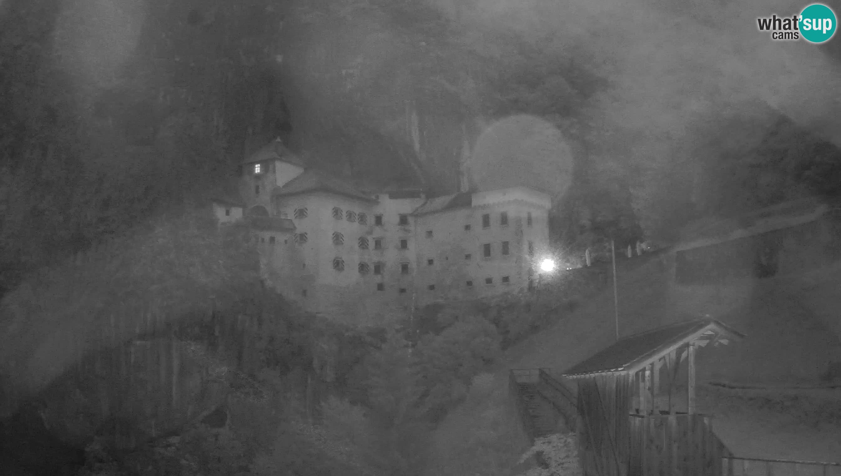 Live Webcam Predjamski grad – Predjama Castle – Postojna – Slovenia