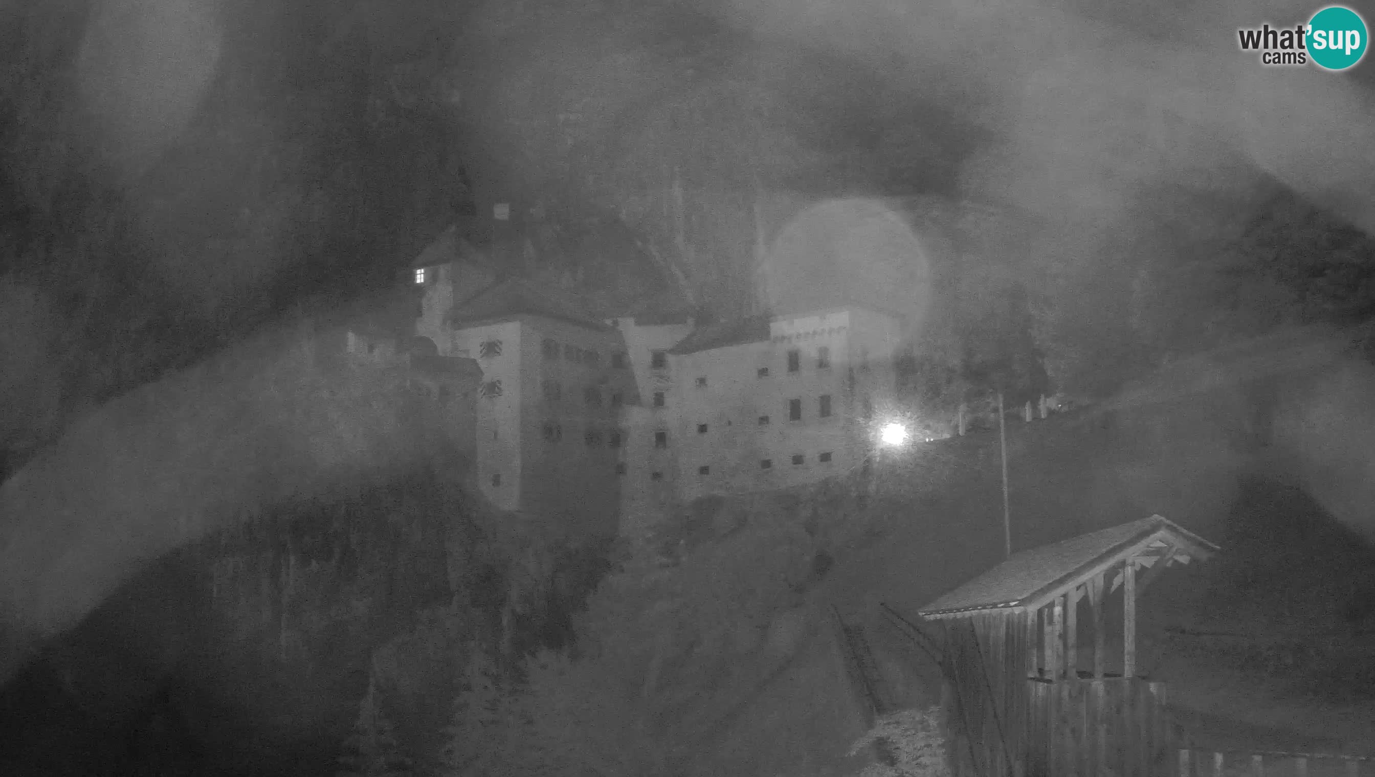 Live Webcam Predjamski grad – Predjama Castle – Postojna – Slovenia