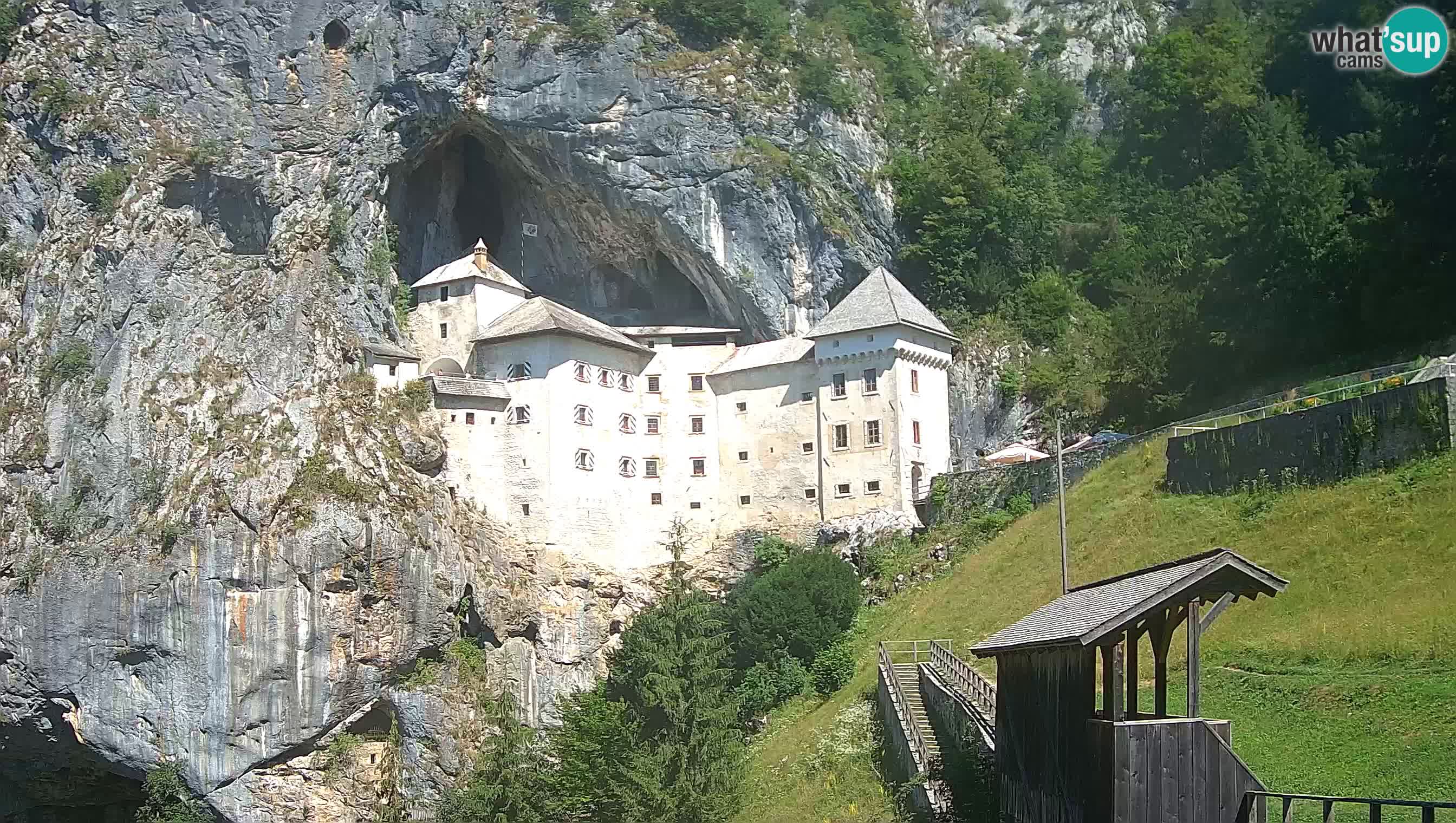 Live Webcam Castello di Predjama – Postumia – Slovenia