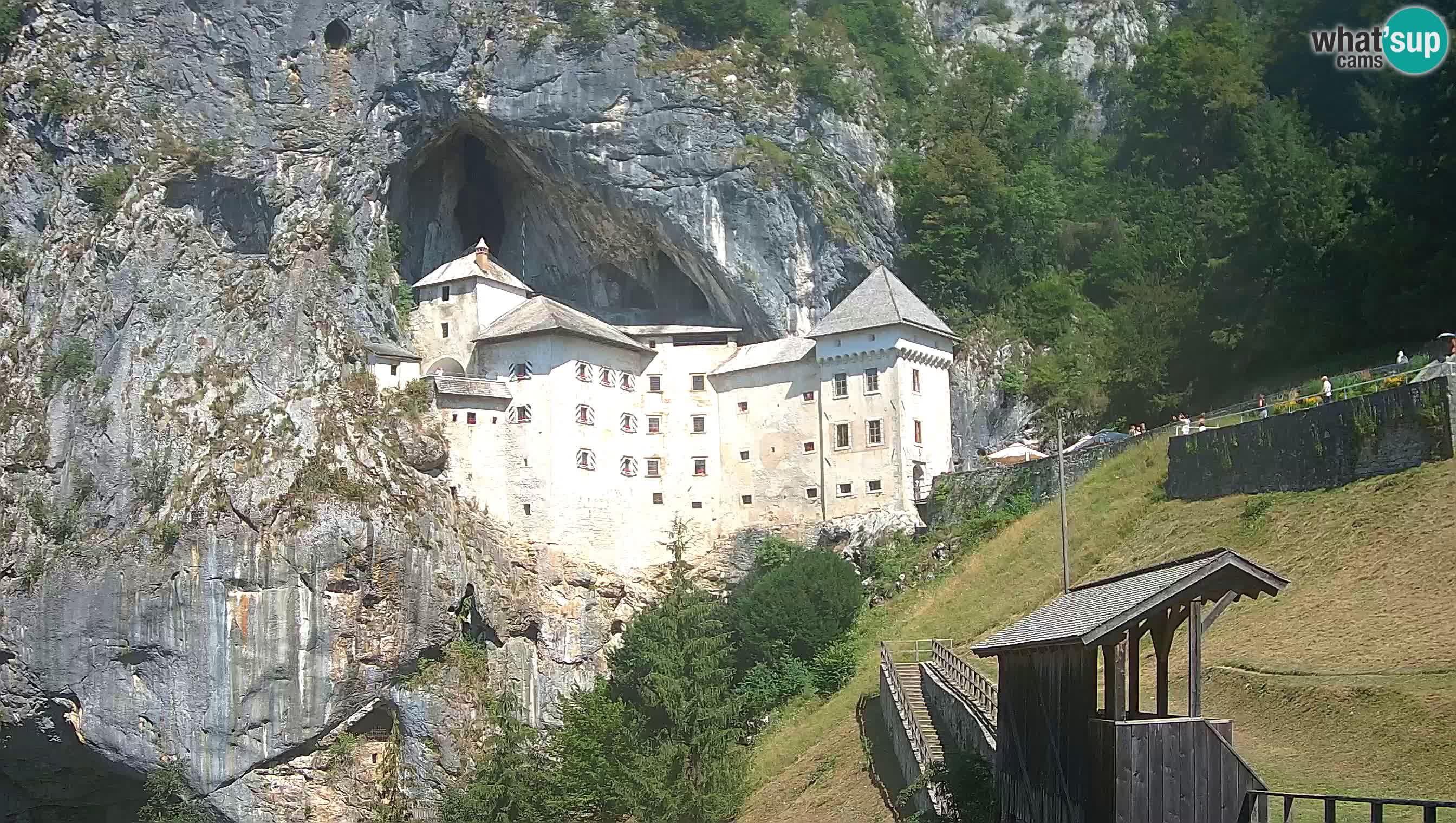 Live Webcam Predjamski grad – Predjama Castle – Postojna – Slovenia