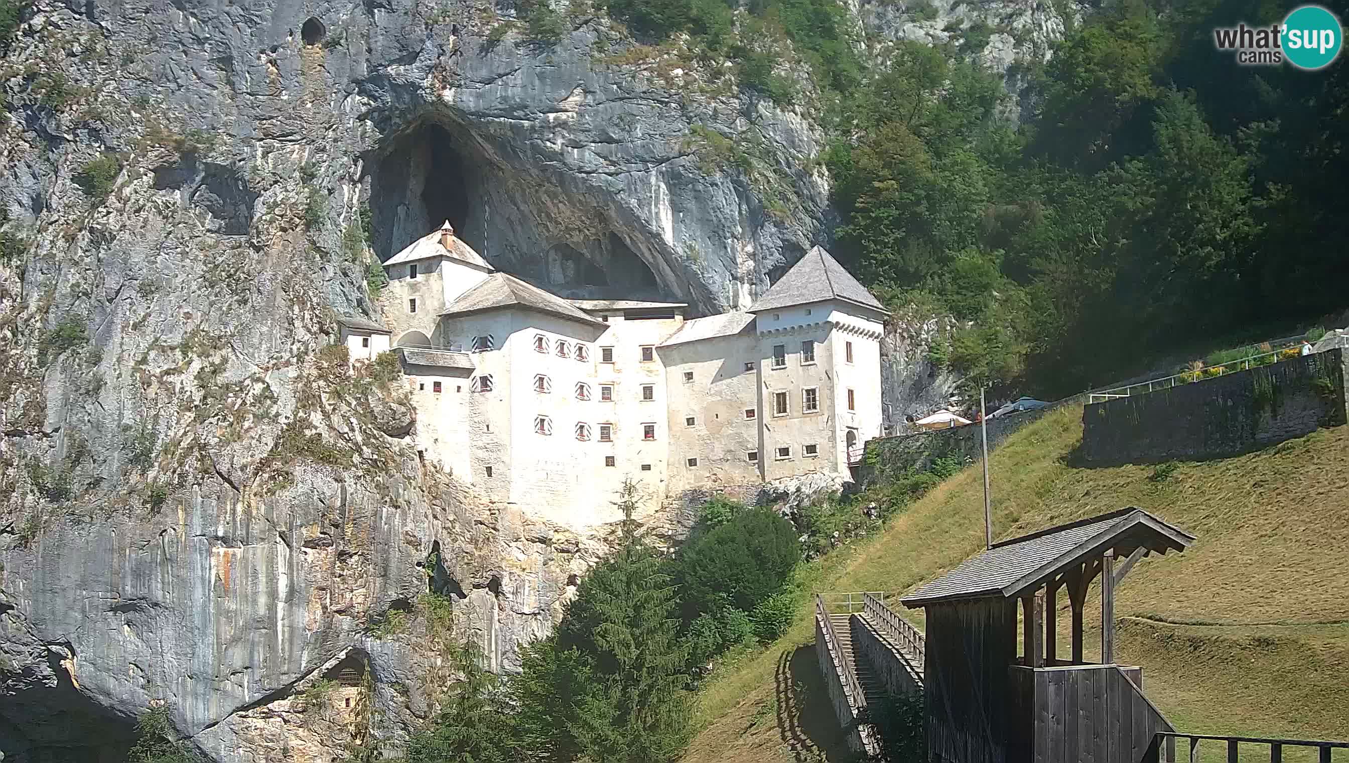 Live Webcam Predjamski grad – Predjama Castle – Postojna – Slovenia