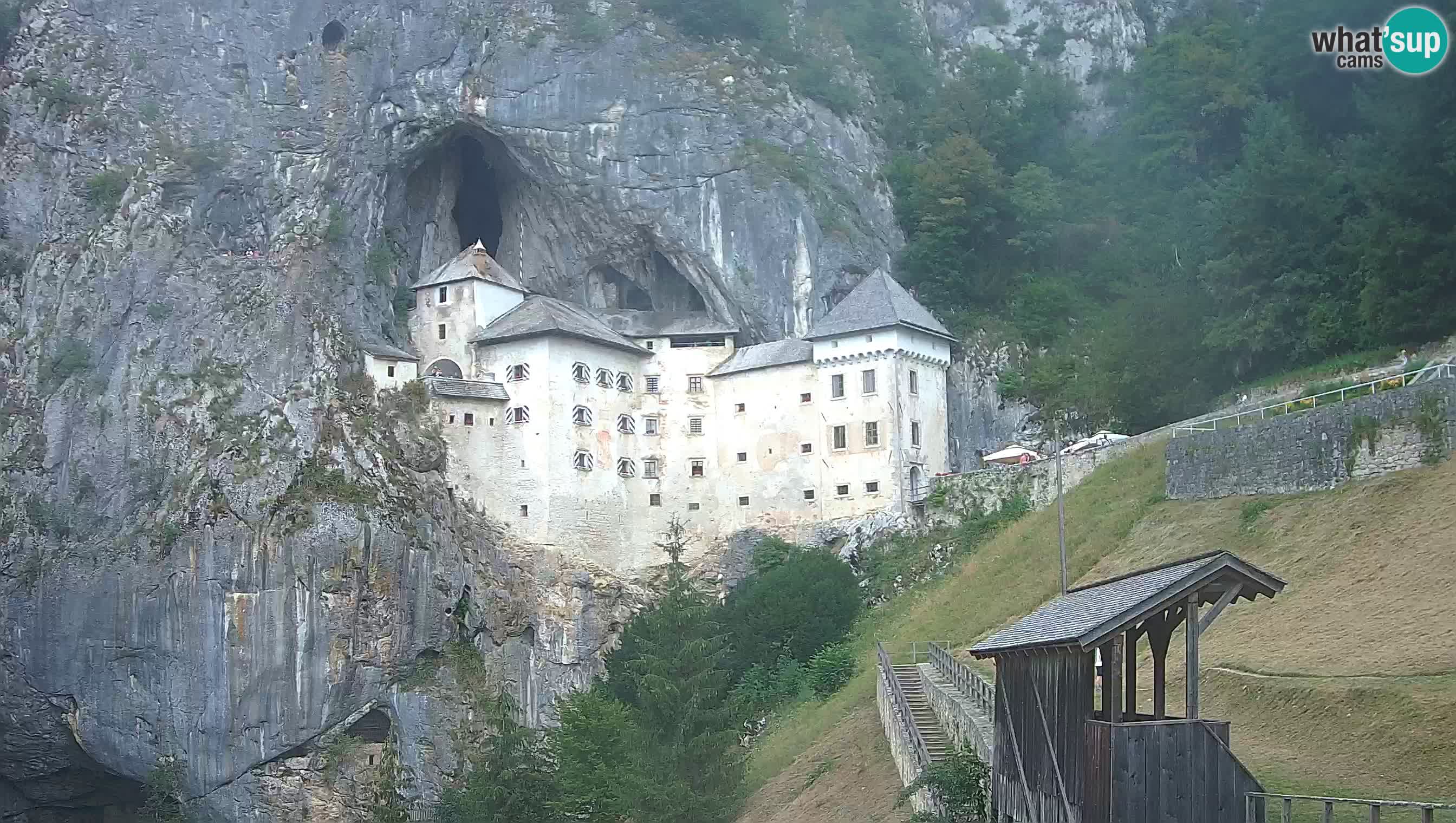 Live Webcam Predjamski grad – Predjama Castle – Postojna – Slovenia