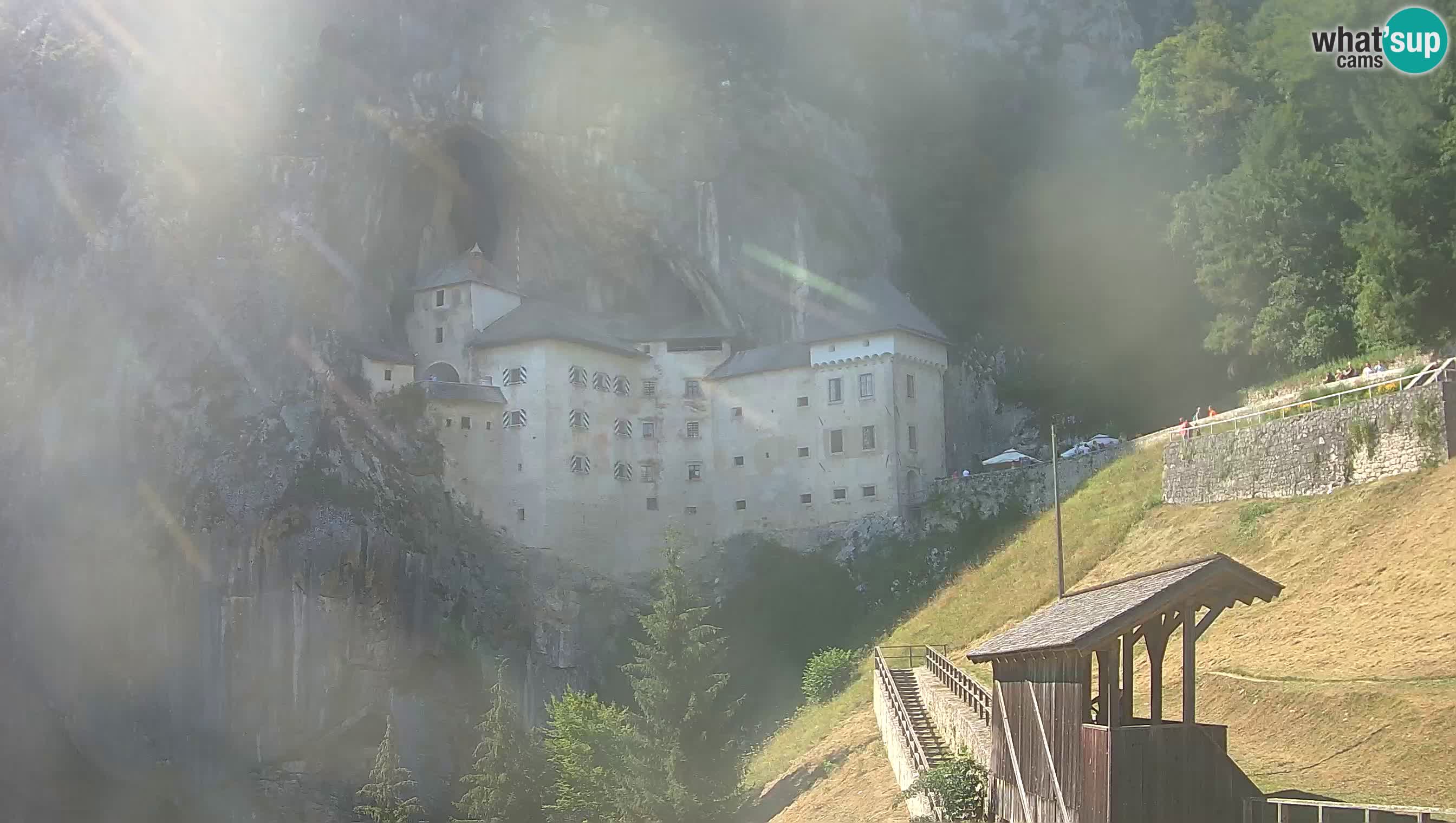 Live Webcam Castello di Predjama – Postumia – Slovenia