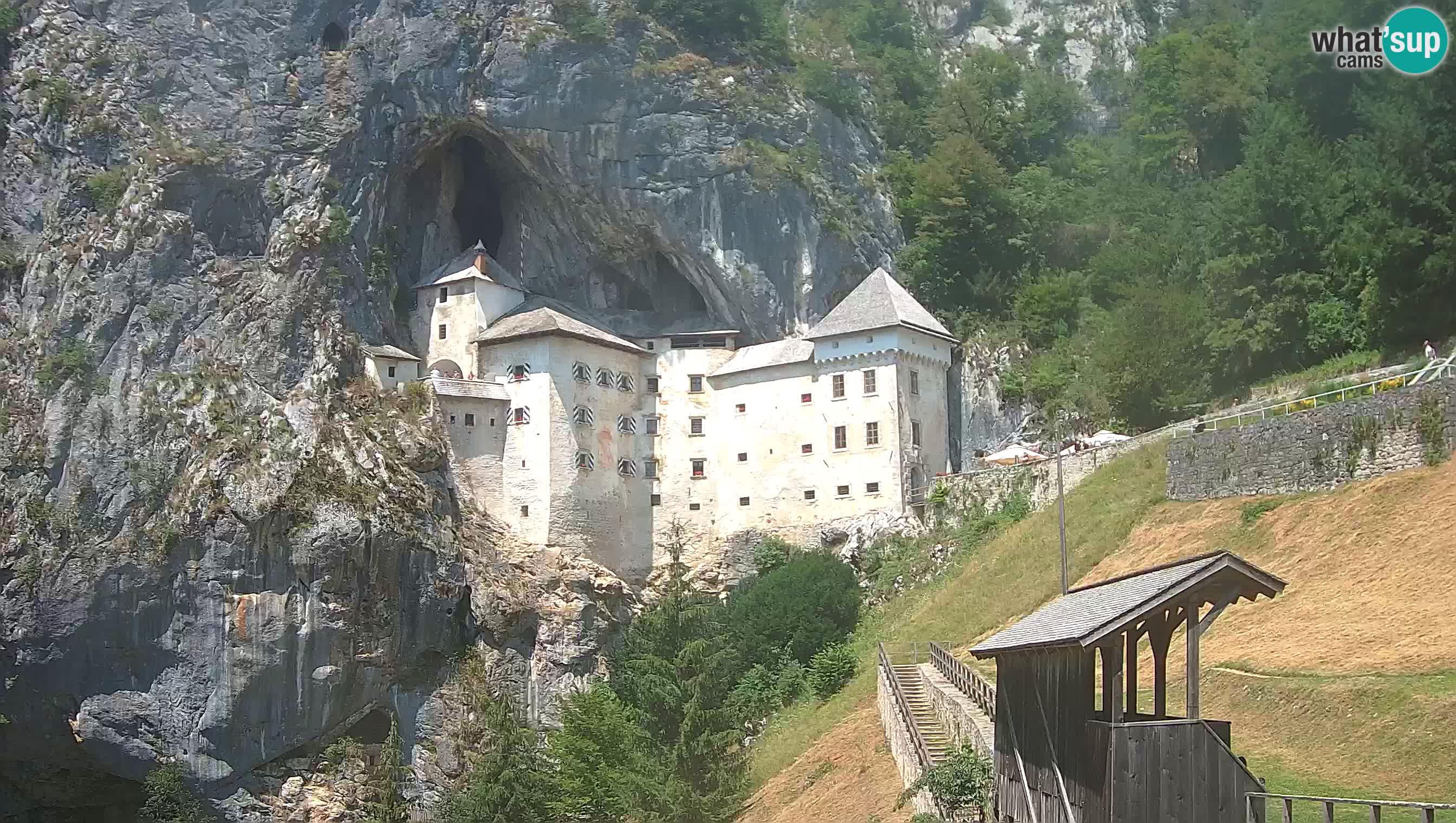 Live Webcam Predjamski grad – Predjama Castle – Postojna – Slovenia